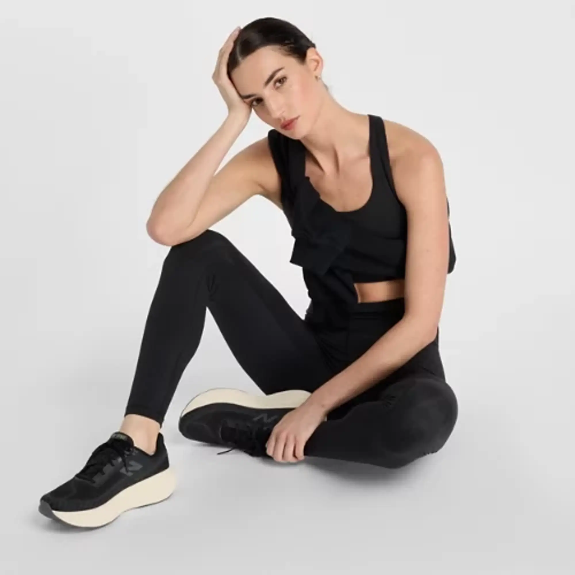 New Balance Women's NB Define High Rise Legging 25 in Black Poly Knit