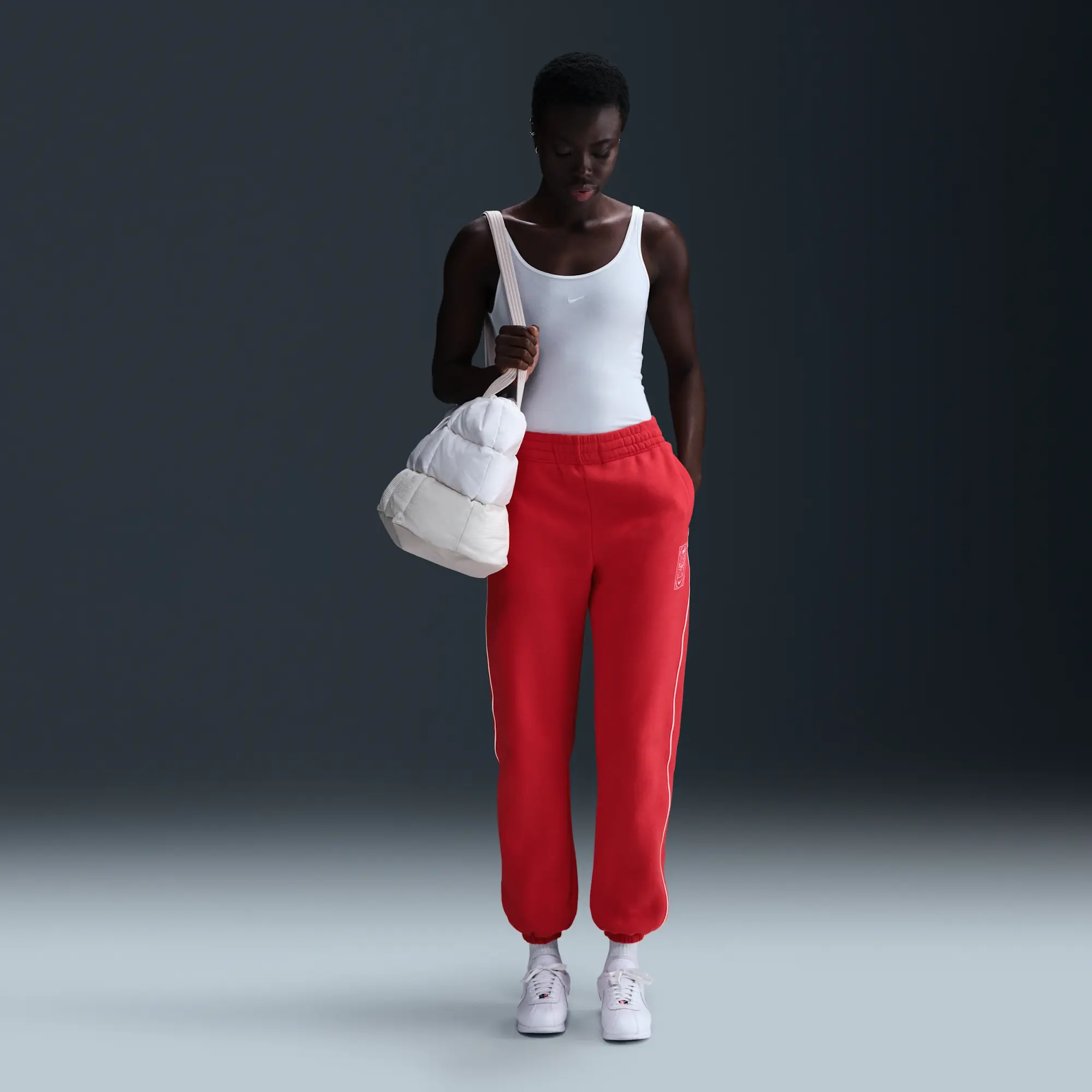 Nike Fleece Medium Rise Joggers In Red