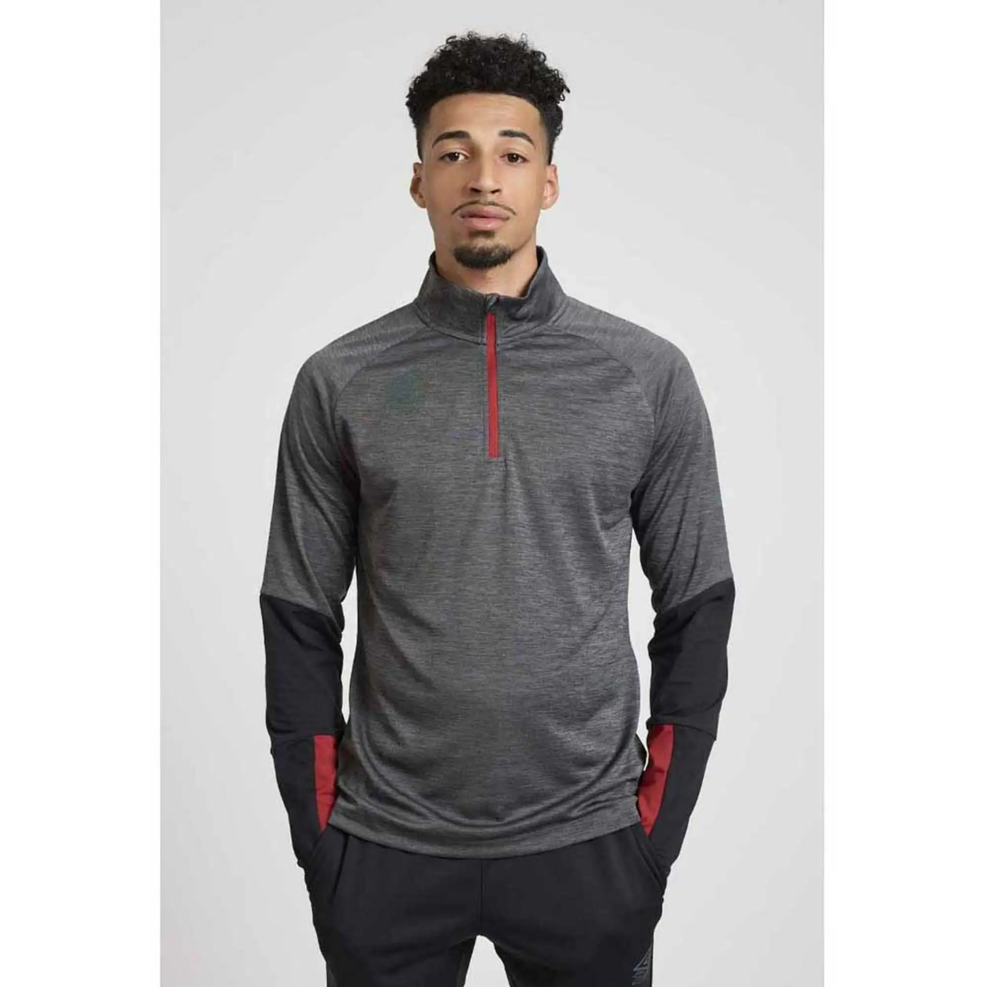 Umbro Pro Training Half Zip Sweatshirt