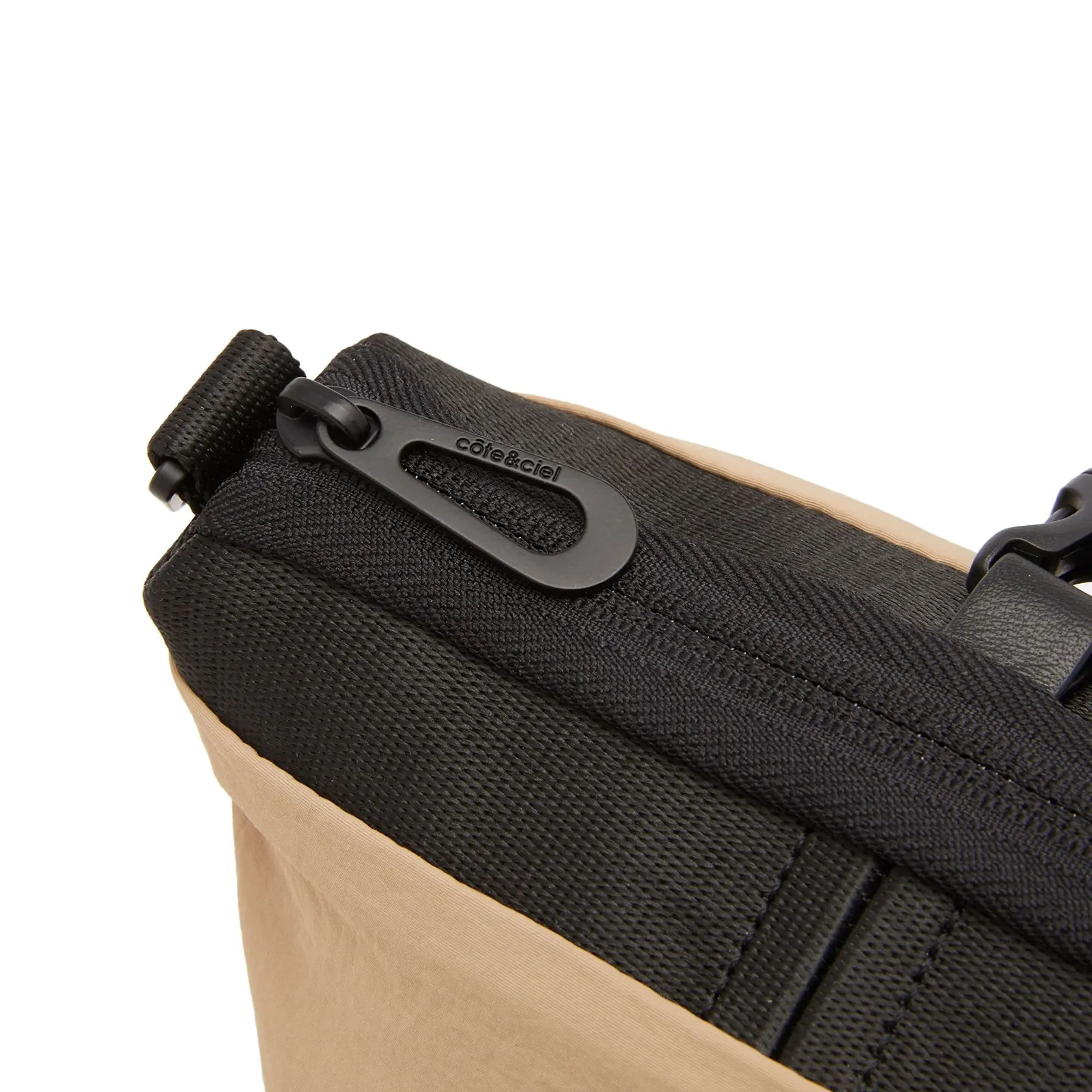 Cote&Ciel Orba Smooth Cross Body Bag Sand