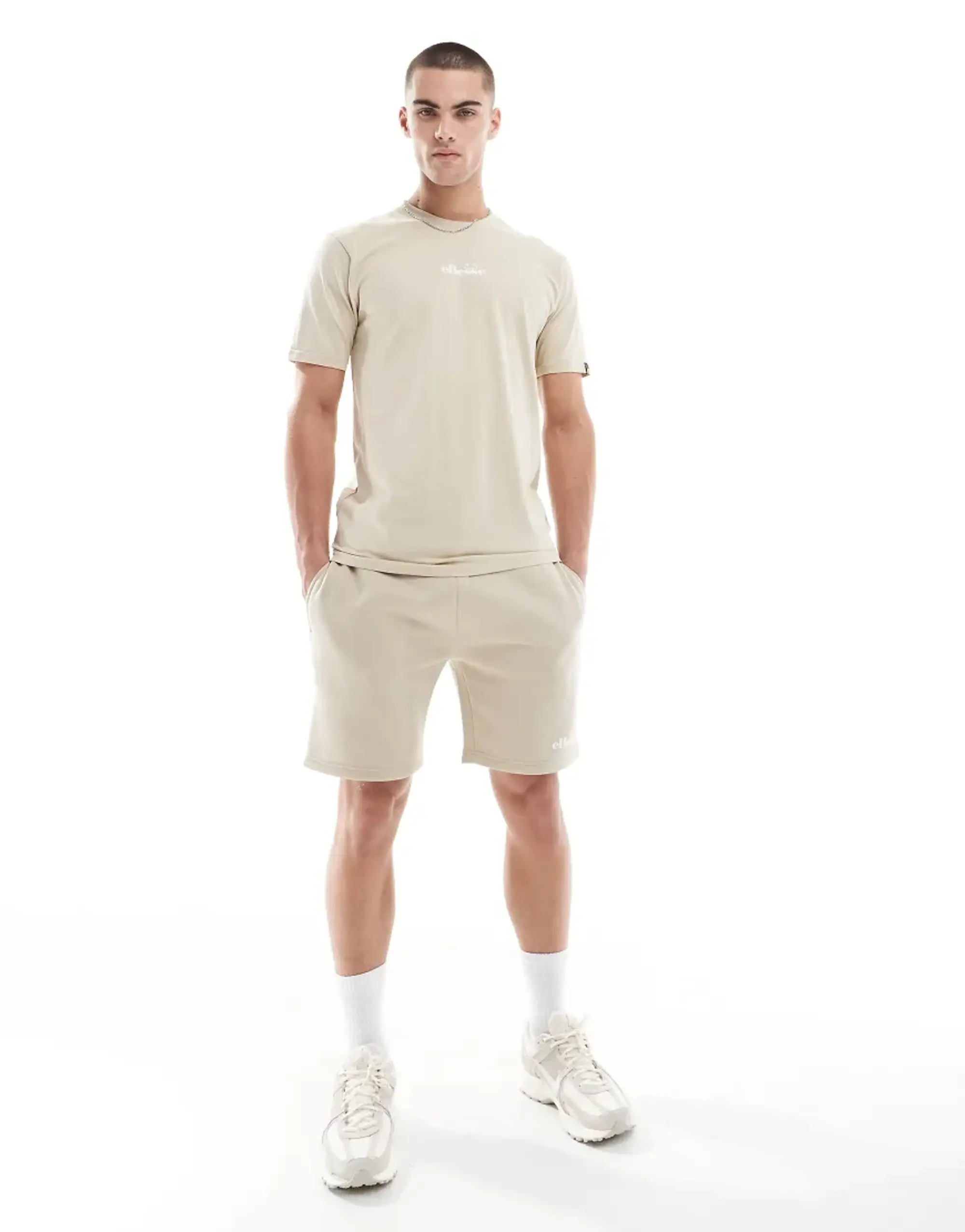 Ellesse Molla Shorts In Beige-Neutral
