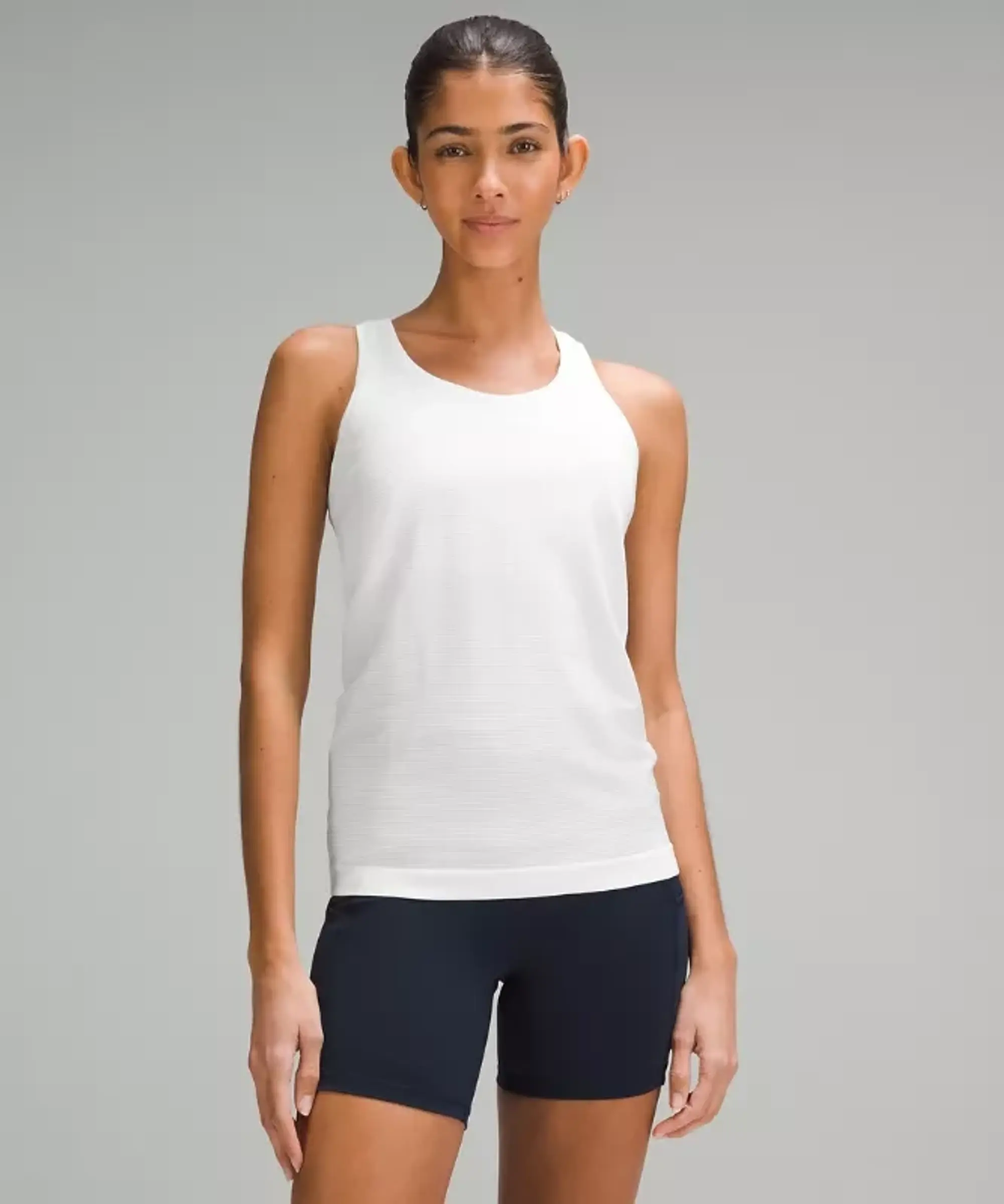lululemon IE lululemon – Women's Swiftly Tech Racerback Tank Top 2.0 Hip Length – Color White – Size 6