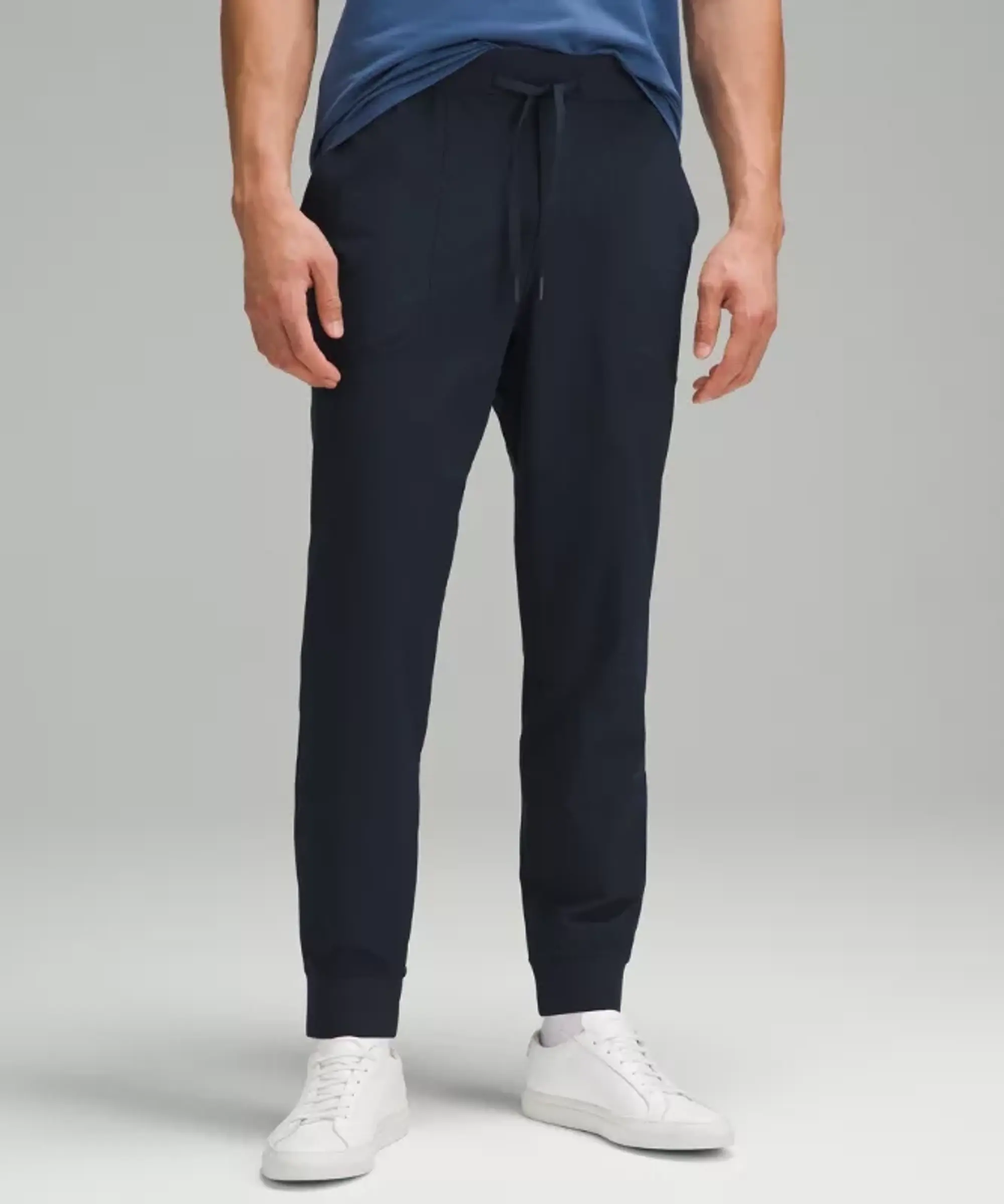 lululemon IE lululemon – Men's ABC Joggers Shorter – Color Blue – Size 2XL