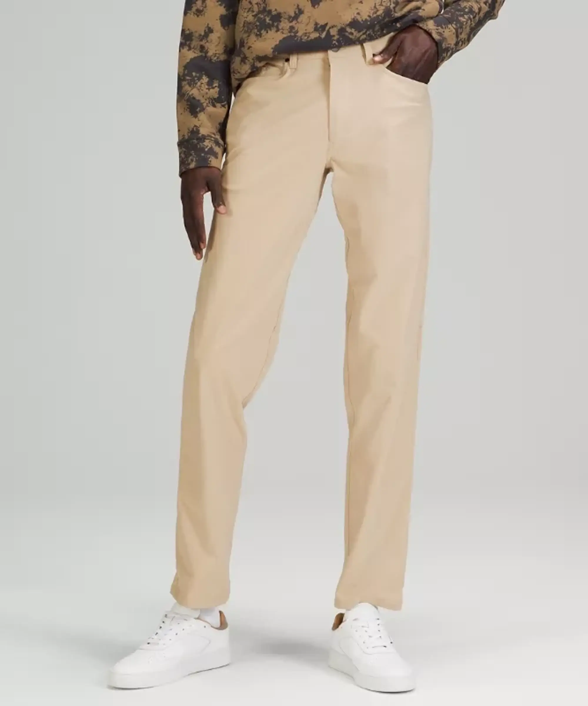 lululemon IE lululemon – Men's ABC Classic-Fit 5 Pocket Trousers 32L Warpstreme – Color Khaki – Size 46