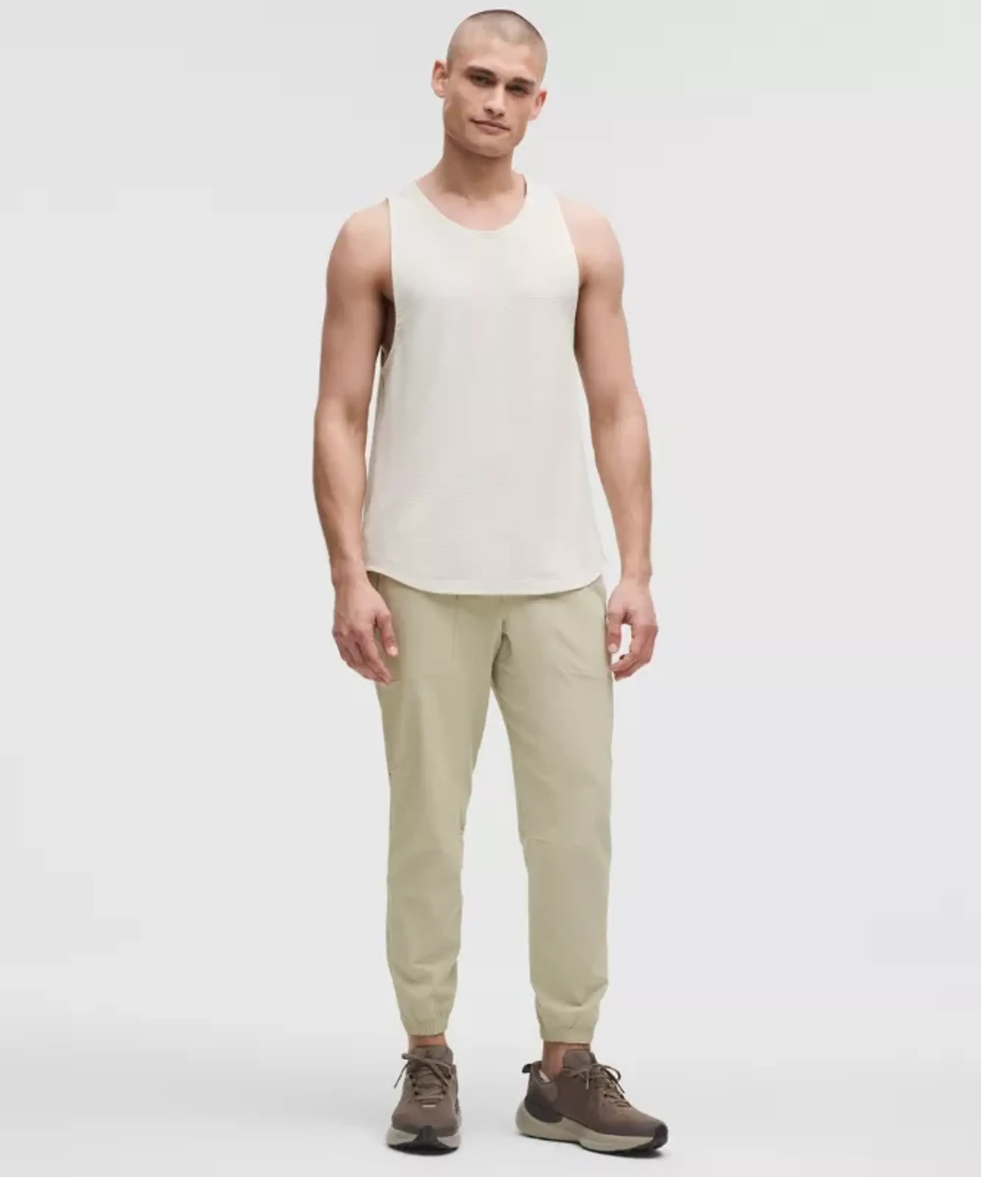 lululemon IE lululemon – Men's License to Train Joggers Regular – Color Khaki – Size 2XL