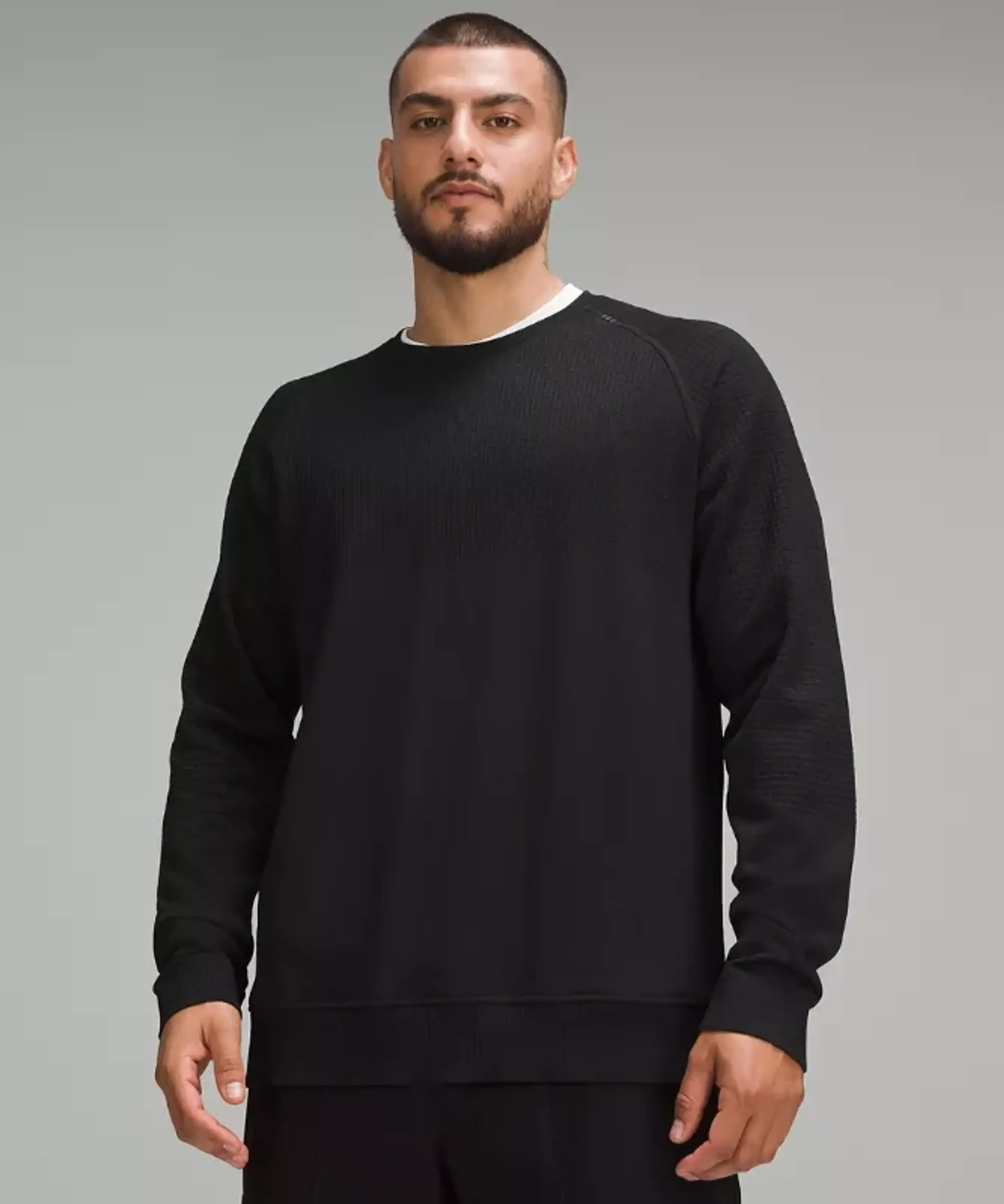 lululemon IE lululemon – Men's Engineered Warmth Long-Sleeve Crew Sweatshirt – Color Black – Size 2XL