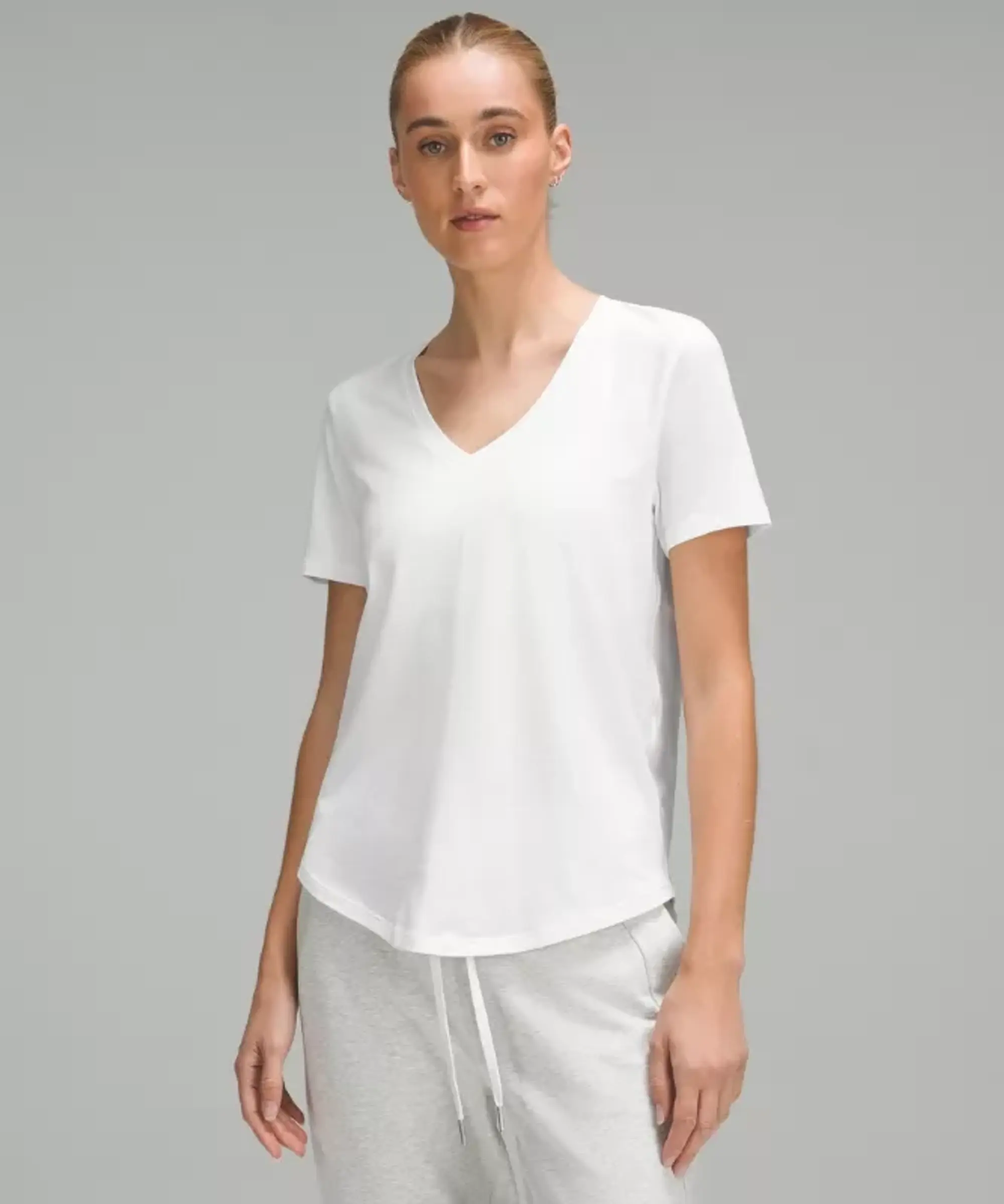 lululemon IE lululemon – Women's Love V-Neck T-Shirt – Color White – Size 8
