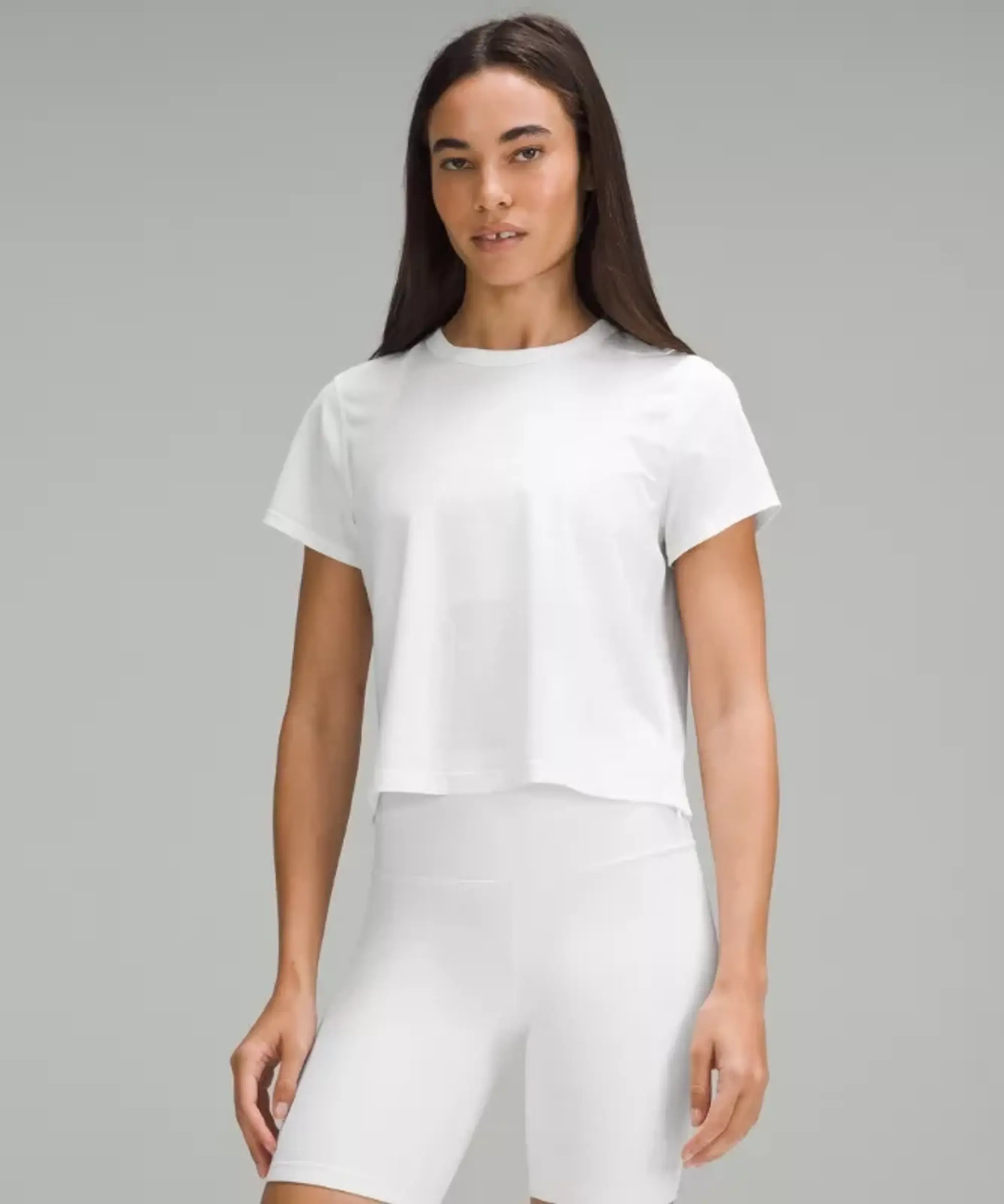 lululemon IE lululemon – Women's Classic-Fit T-Shirt – Color White – Size 0