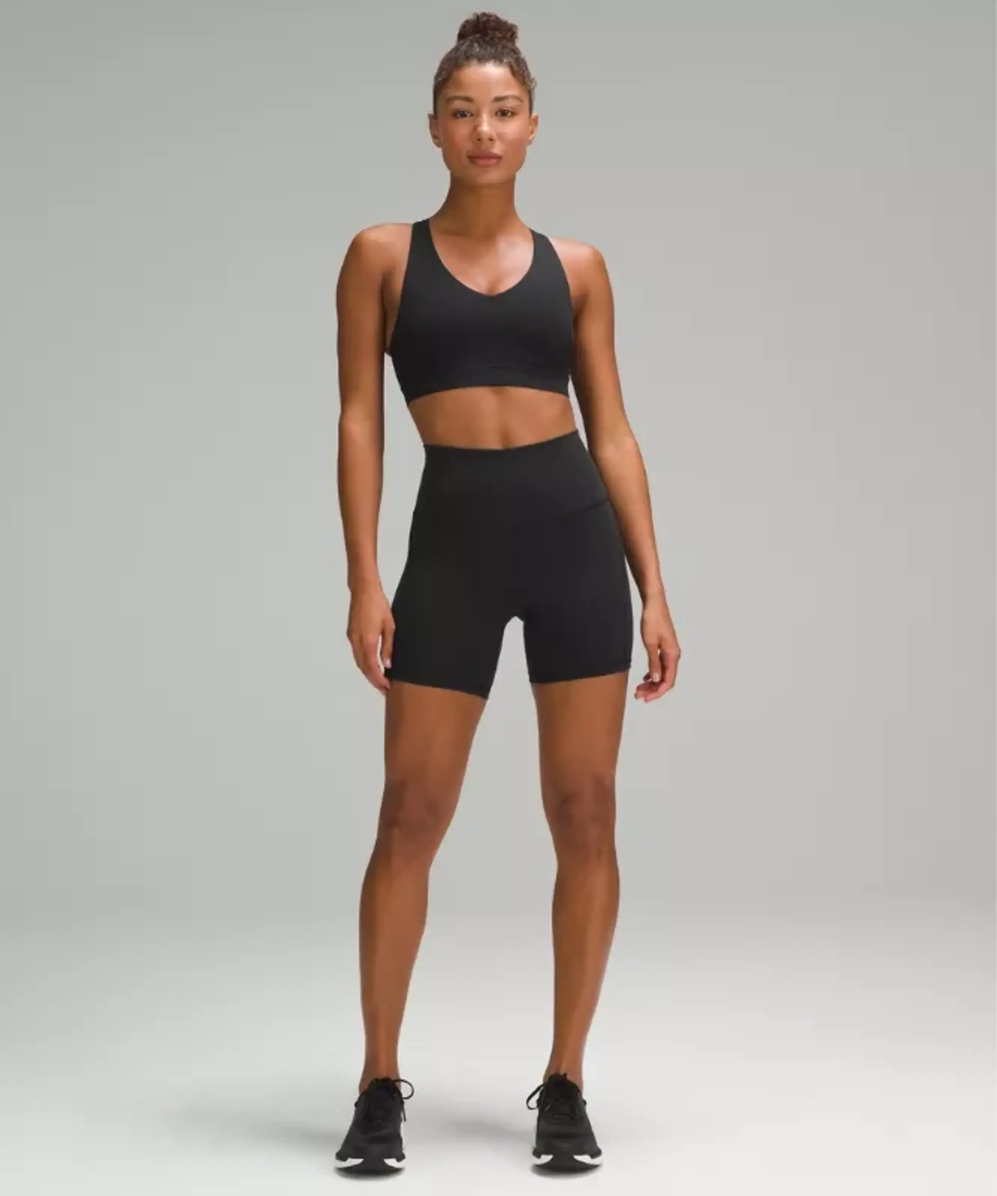 lululemon IE lululemon – Women's Wunder Train High-Rise Shorts with Pockets – 6 – Color Black – Size 8