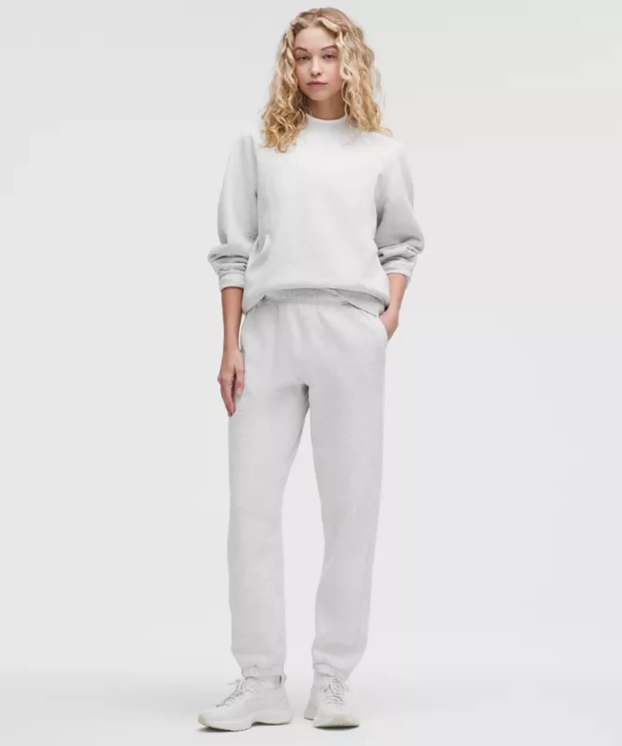 lululemon IE lululemon – Women's Scuba Mid-Rise Oversized Joggers Regular – Color Light Grey/Grey – Size 3XS