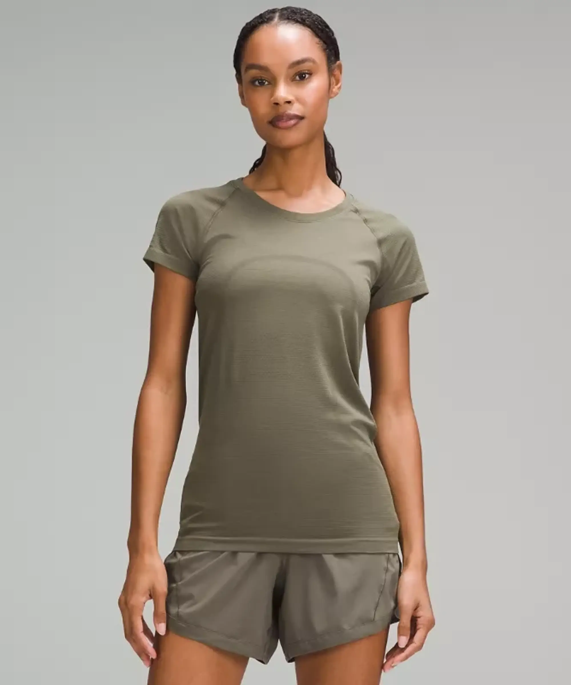 lululemon IE lululemon – Women's Swiftly Tech Short-Sleeve Shirt 2.0 Hip Length – Color Green – Size 8