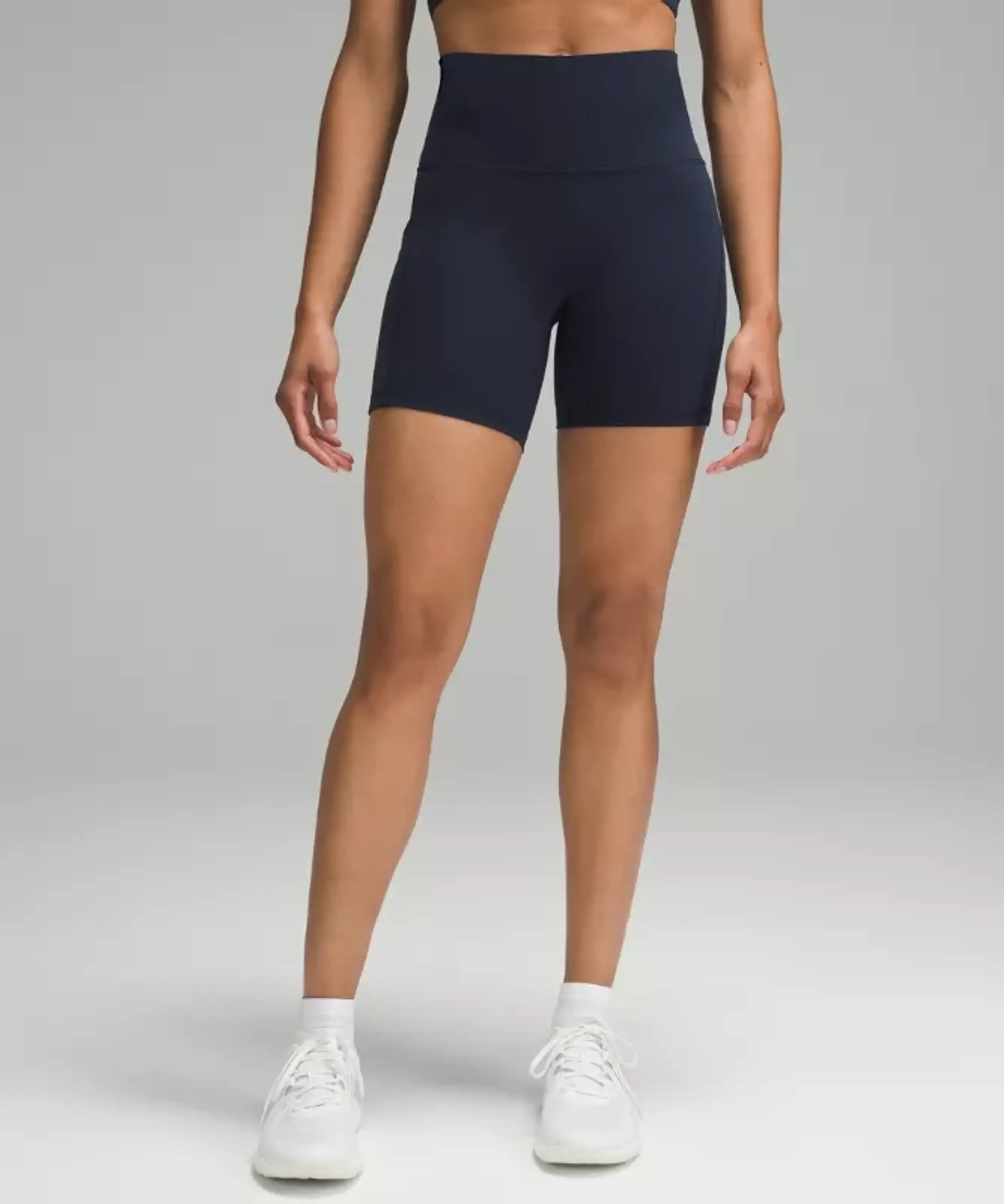lululemon IE lululemon – Women's Wunder Train High-Rise Shorts with Pockets – 6 – Color Blue – Size 8
