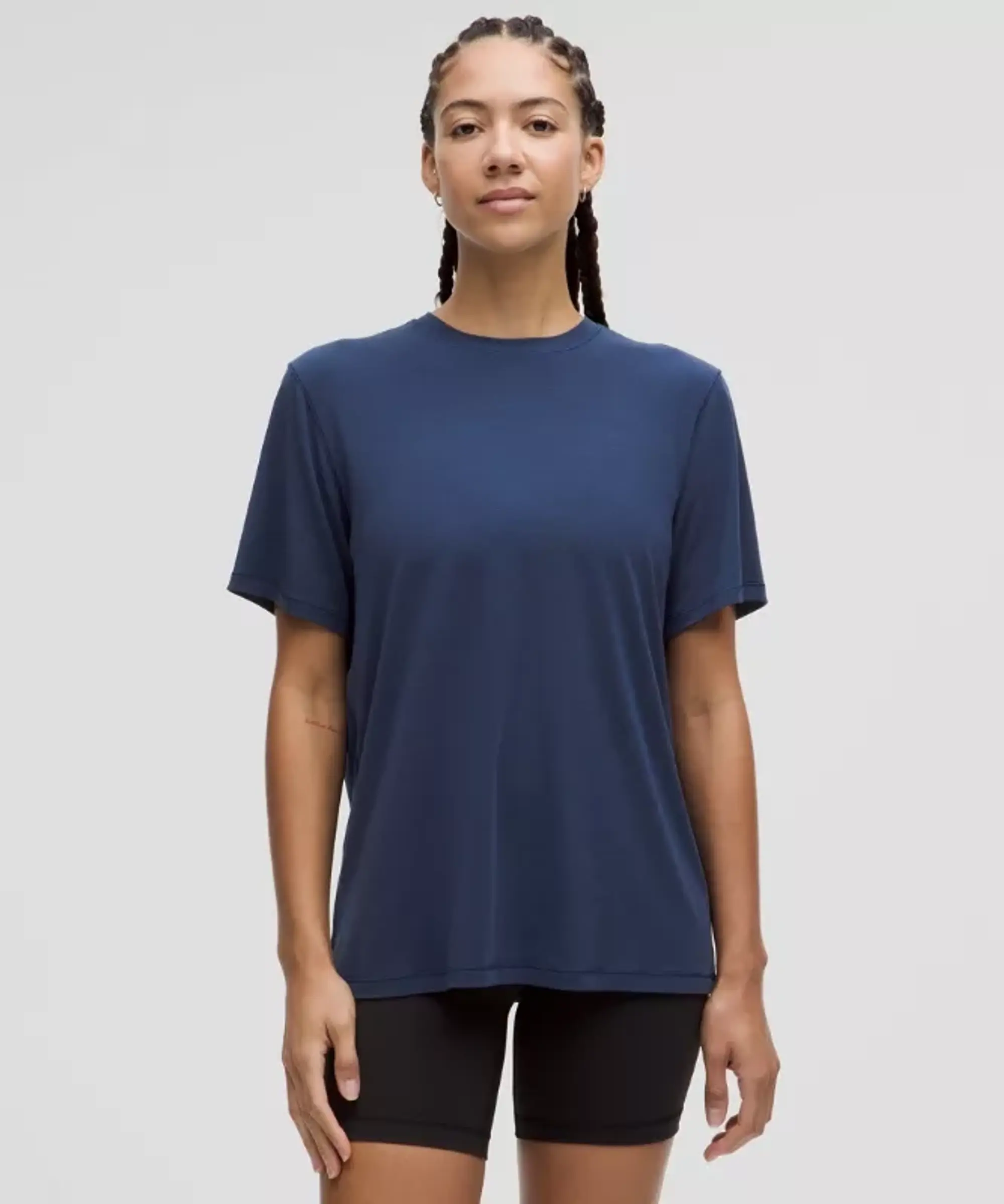 lululemon IE lululemon – Women's Jersey Training Short-Sleeve Shirt – Color Blue – Size 4