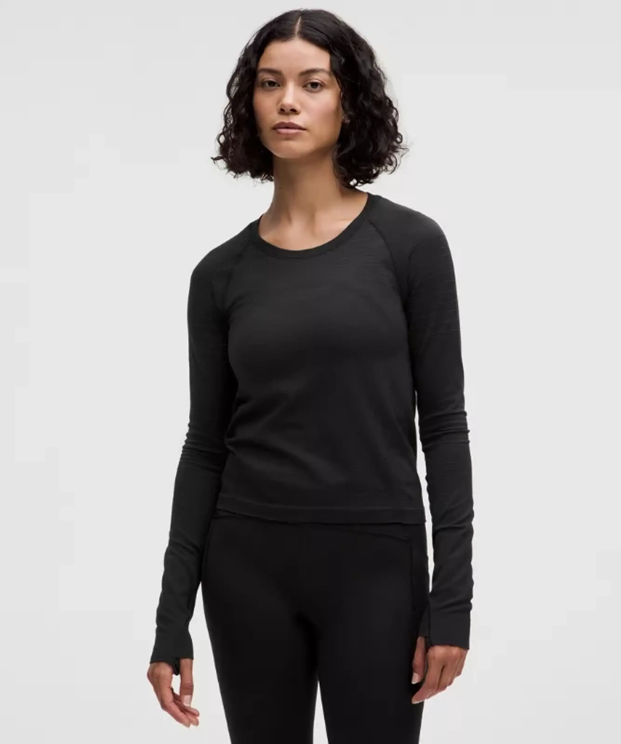 lululemon IE lululemon – Women's Swiftly Tech Long-Sleeve Shirt 2.0 Waist Length Glow Stripe – Color Black – Size 8