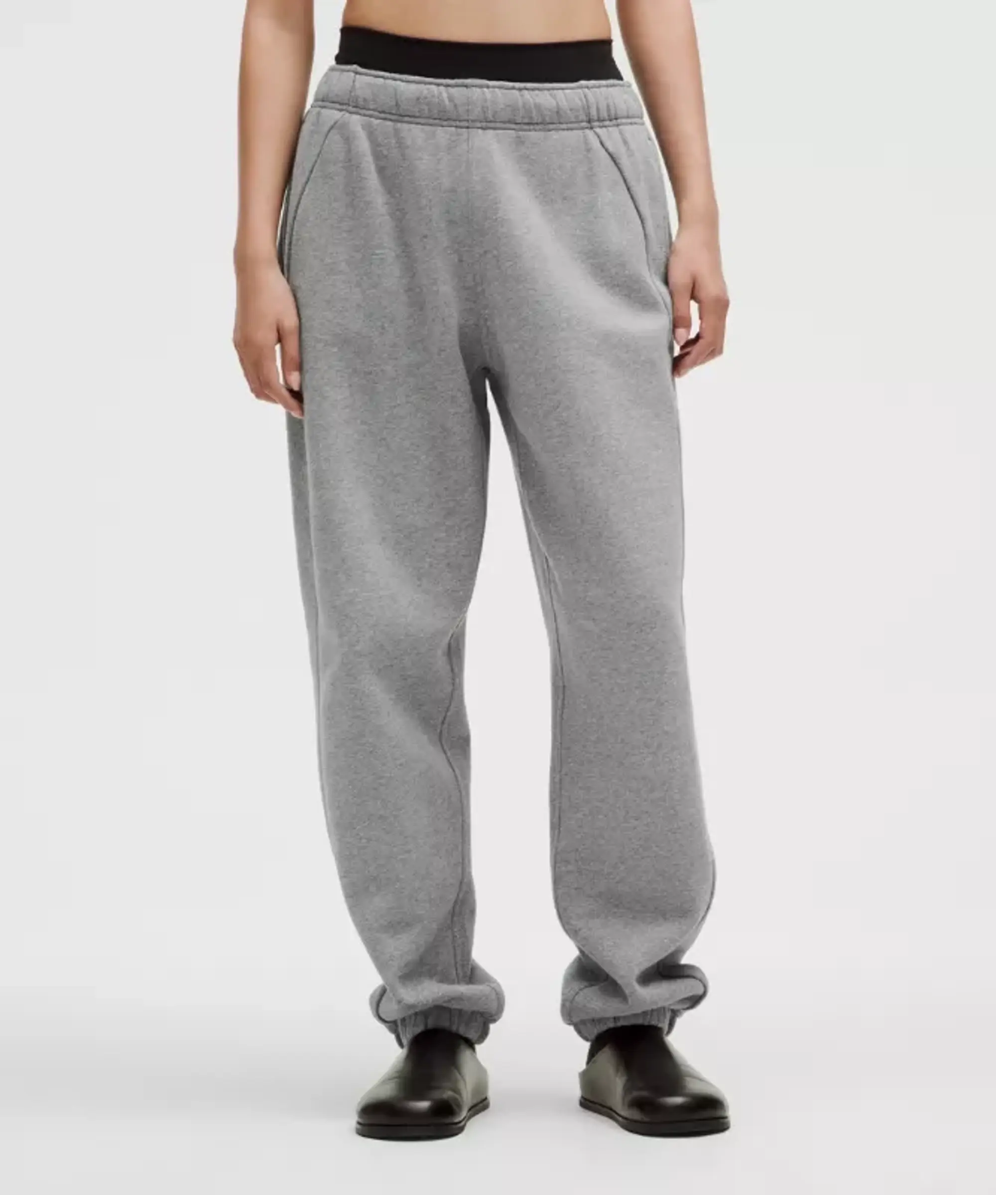 lululemon IE lululemon – Women's Scuba Mid-Rise Oversized Joggers Regular – Color Grey – Size 3XS
