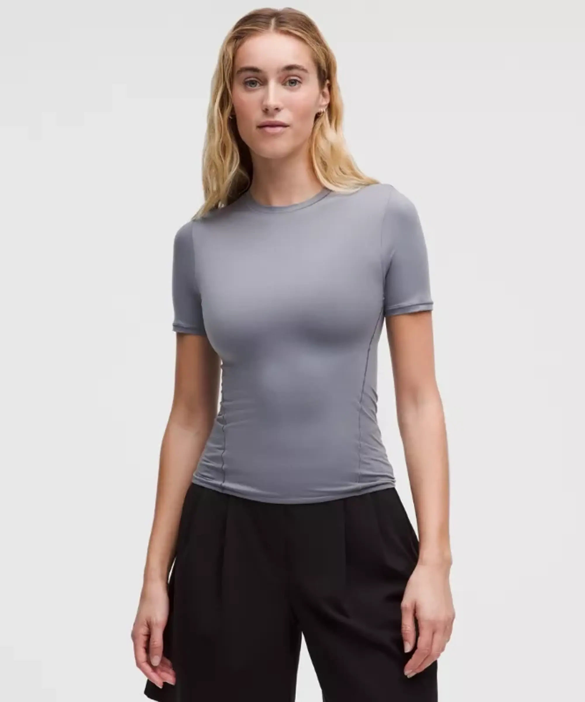 lululemon IE lululemon – Women's Wundermost Ultra-Soft Nulu Hip-Length Crewneck Shirt – Color Grey – Size XS