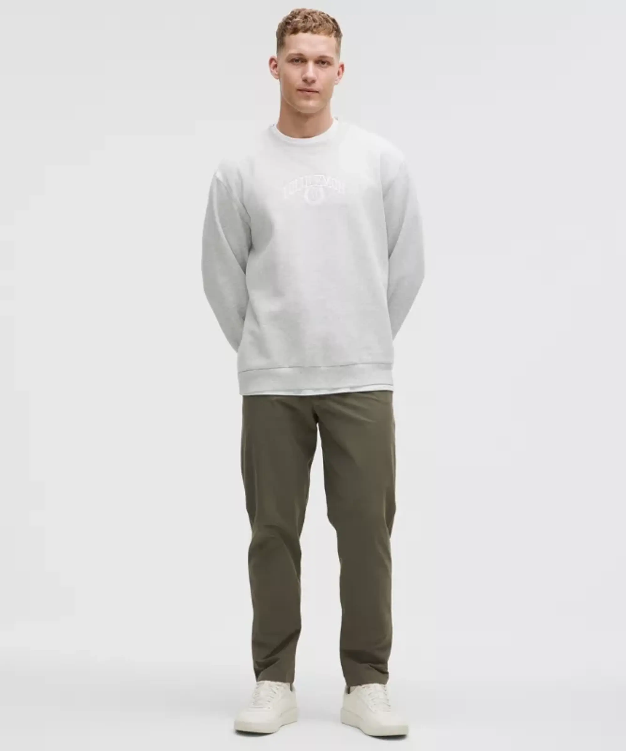 lululemon IE lululemon – Men's ABC Classic-Fit Trousers 32L Stretch Cotton VersaTwill – Color Green – Size 40