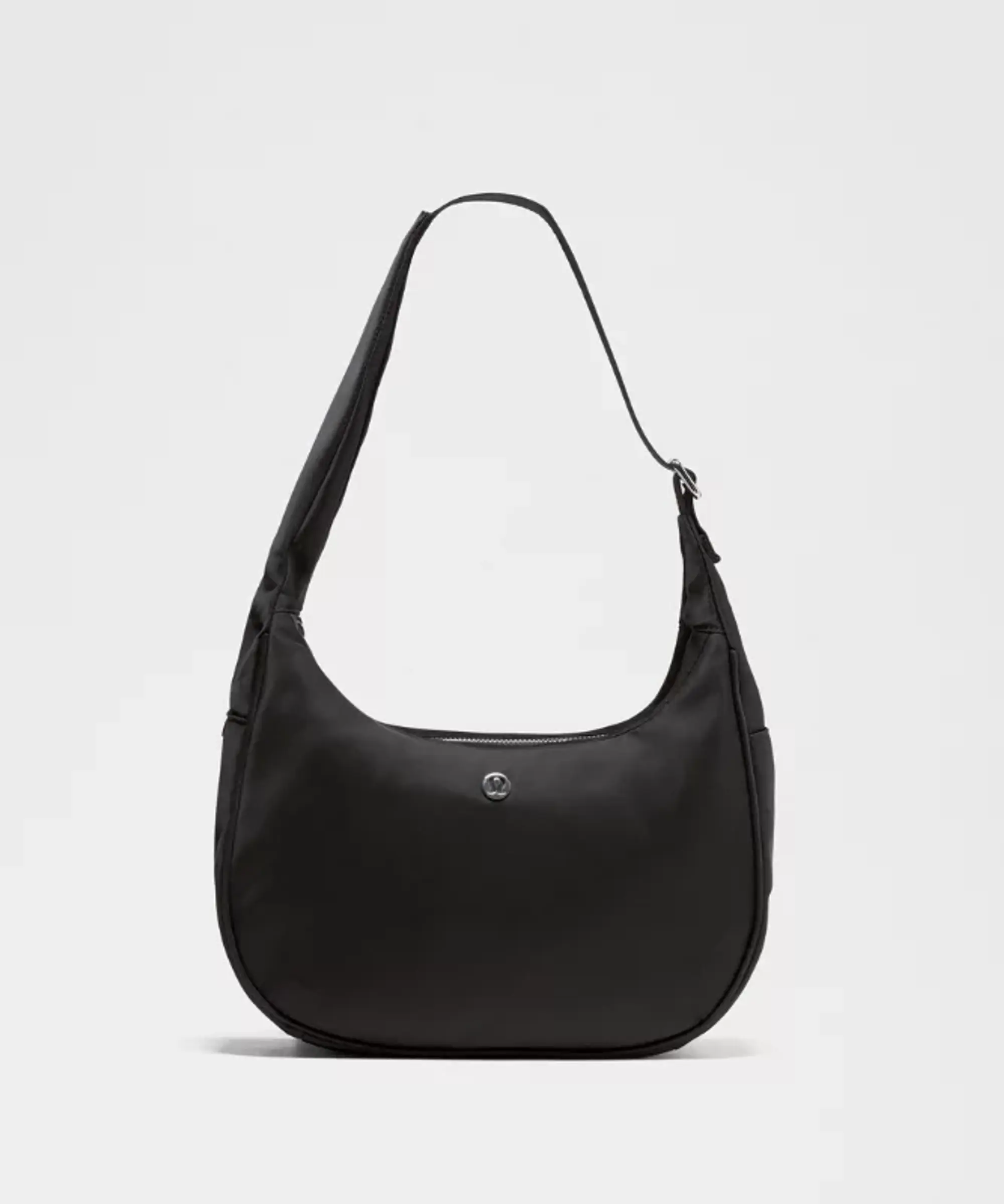 lululemon IE lululemon – City Essentials Shoulder Bag – Color Black