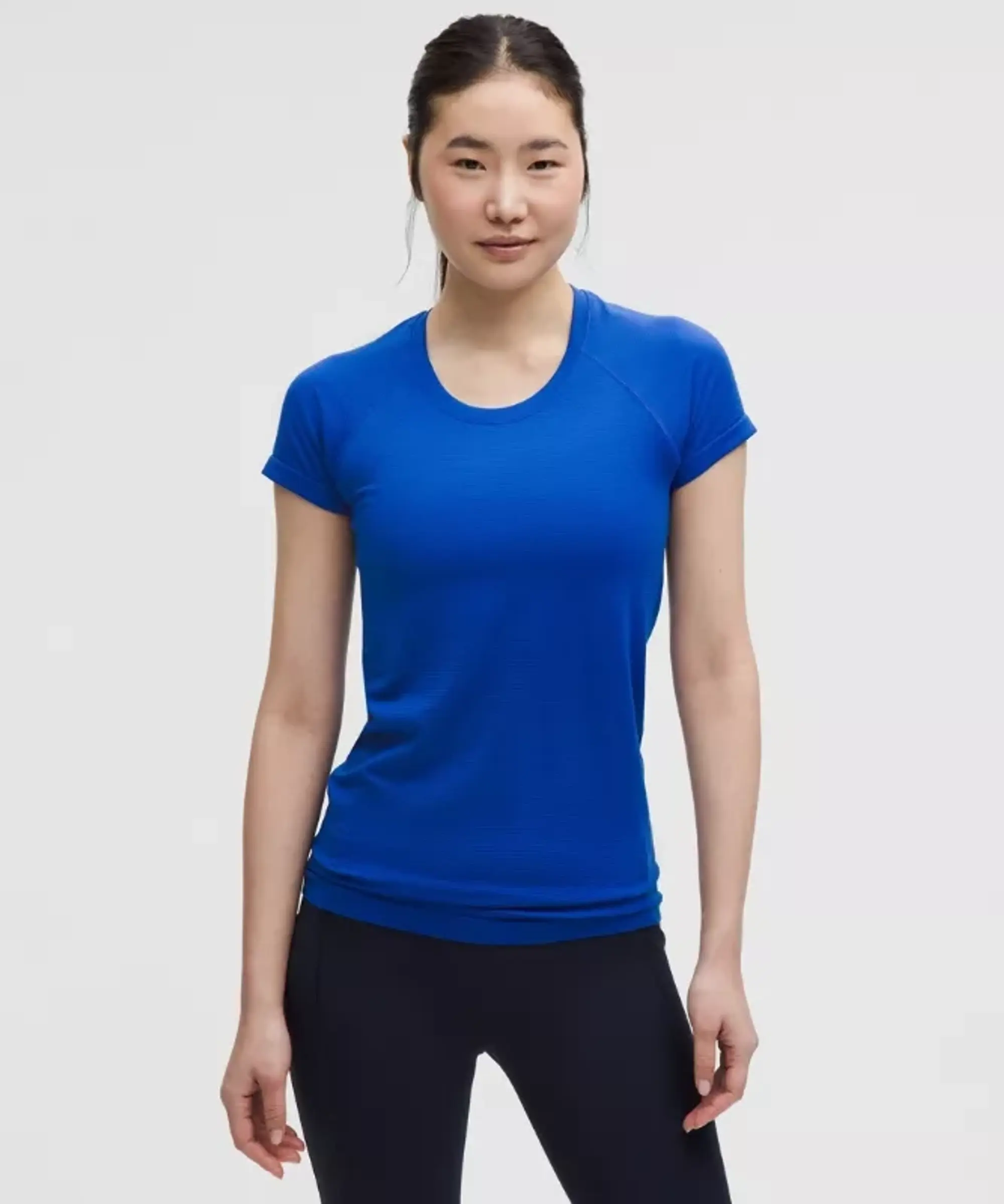 lululemon IE lululemon – Women's Swiftly Tech Short-Sleeve Shirt 2.0 Hip Length – Color Blue – Size 8