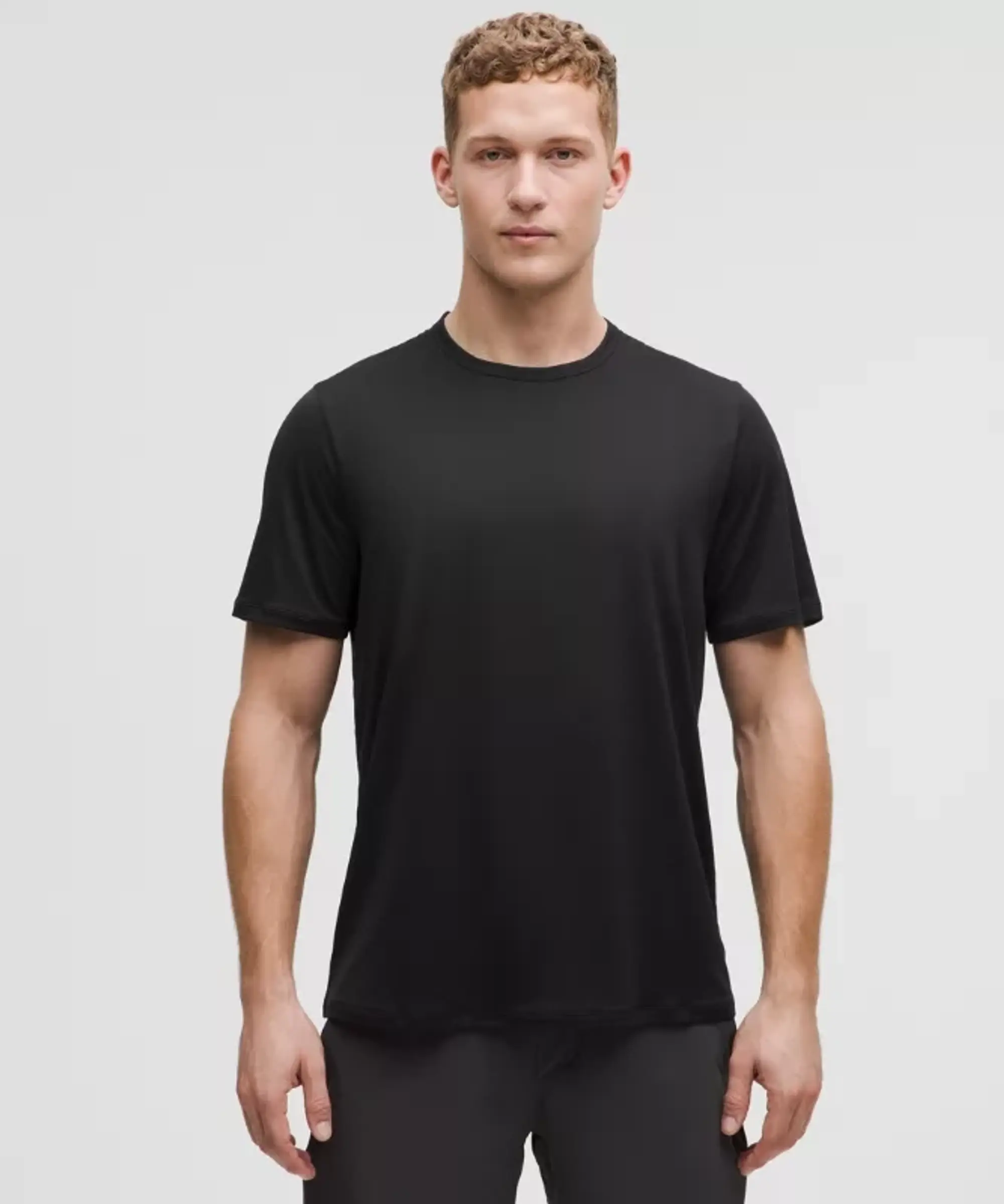 lululemon IE lululemon – Men's Mile Maker Run Crew Lightweight Short-Sleeve Shirt – Color Black – Size 2XL