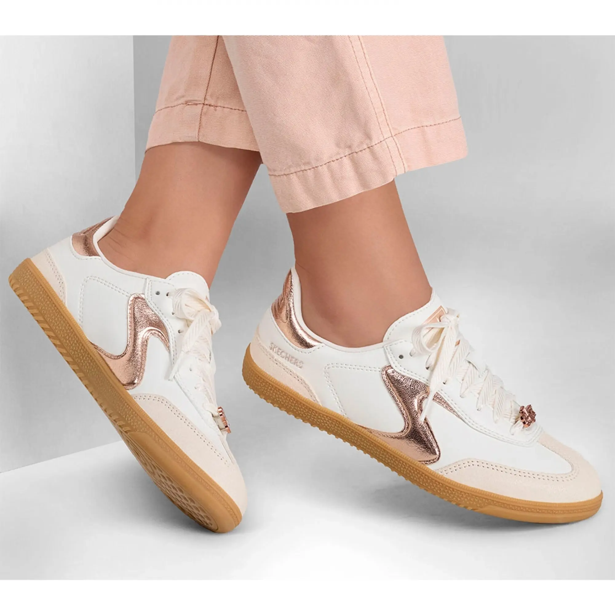 Skechers Hotshot Cool Glow Trainers