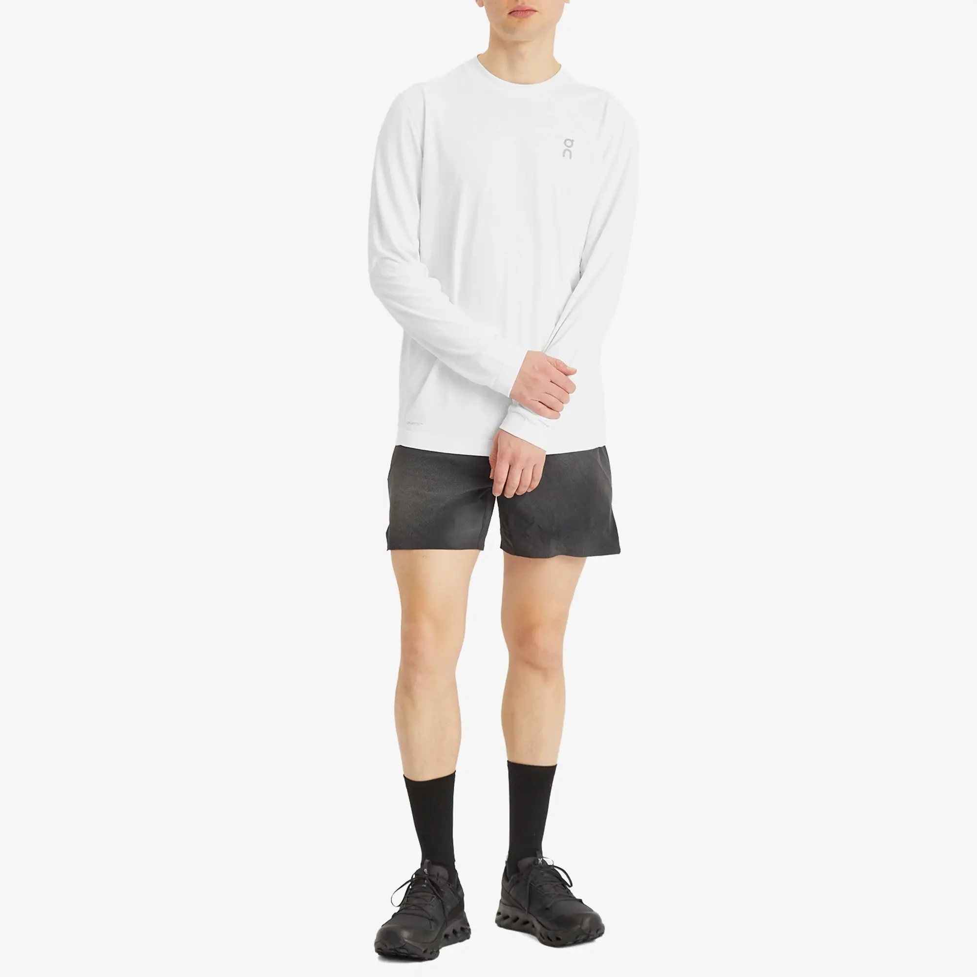 ON Train Long T-Shirt White