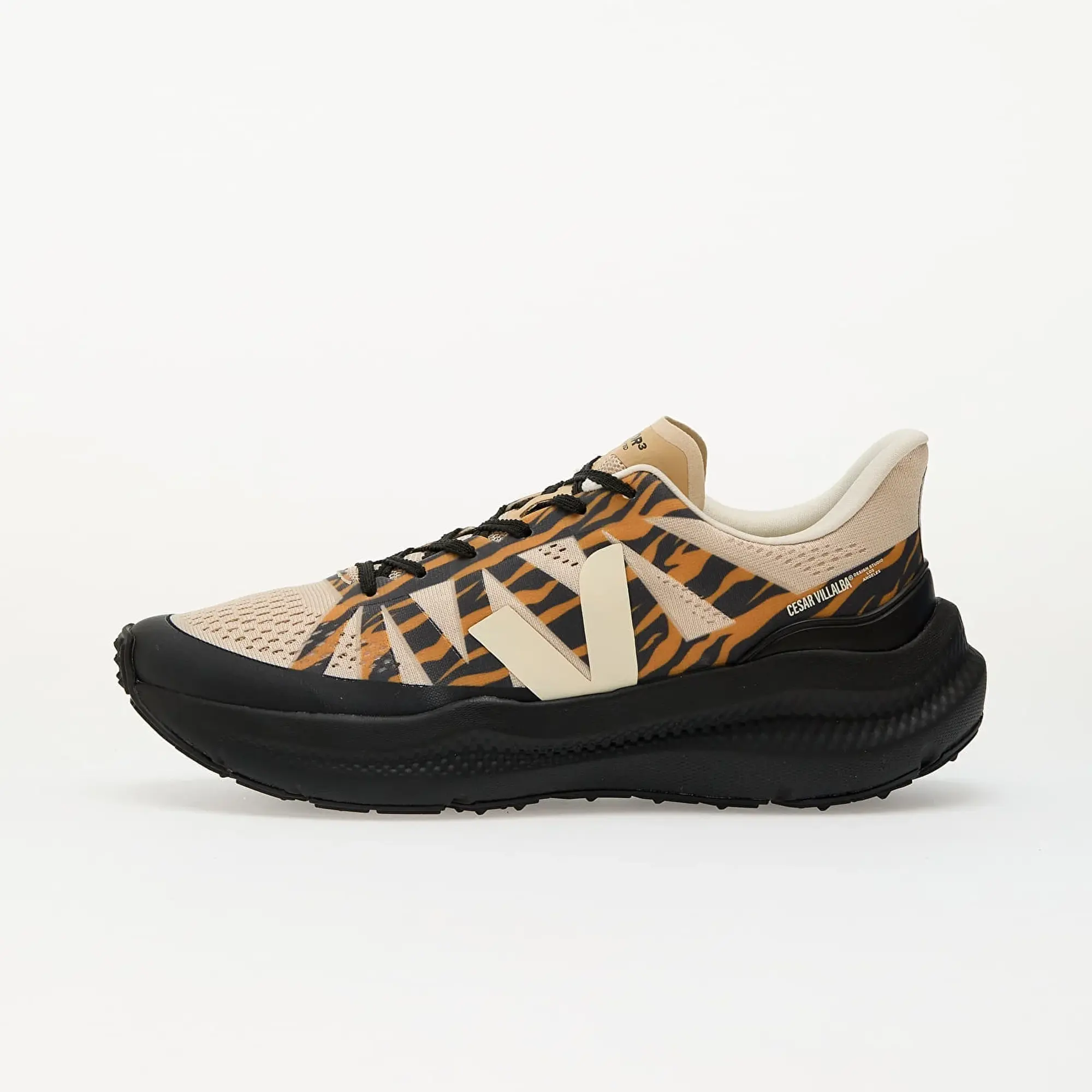 Sneakers Veja X Cesar Villalba Condor 3 Adc Areia Cash Ouro Eur 45