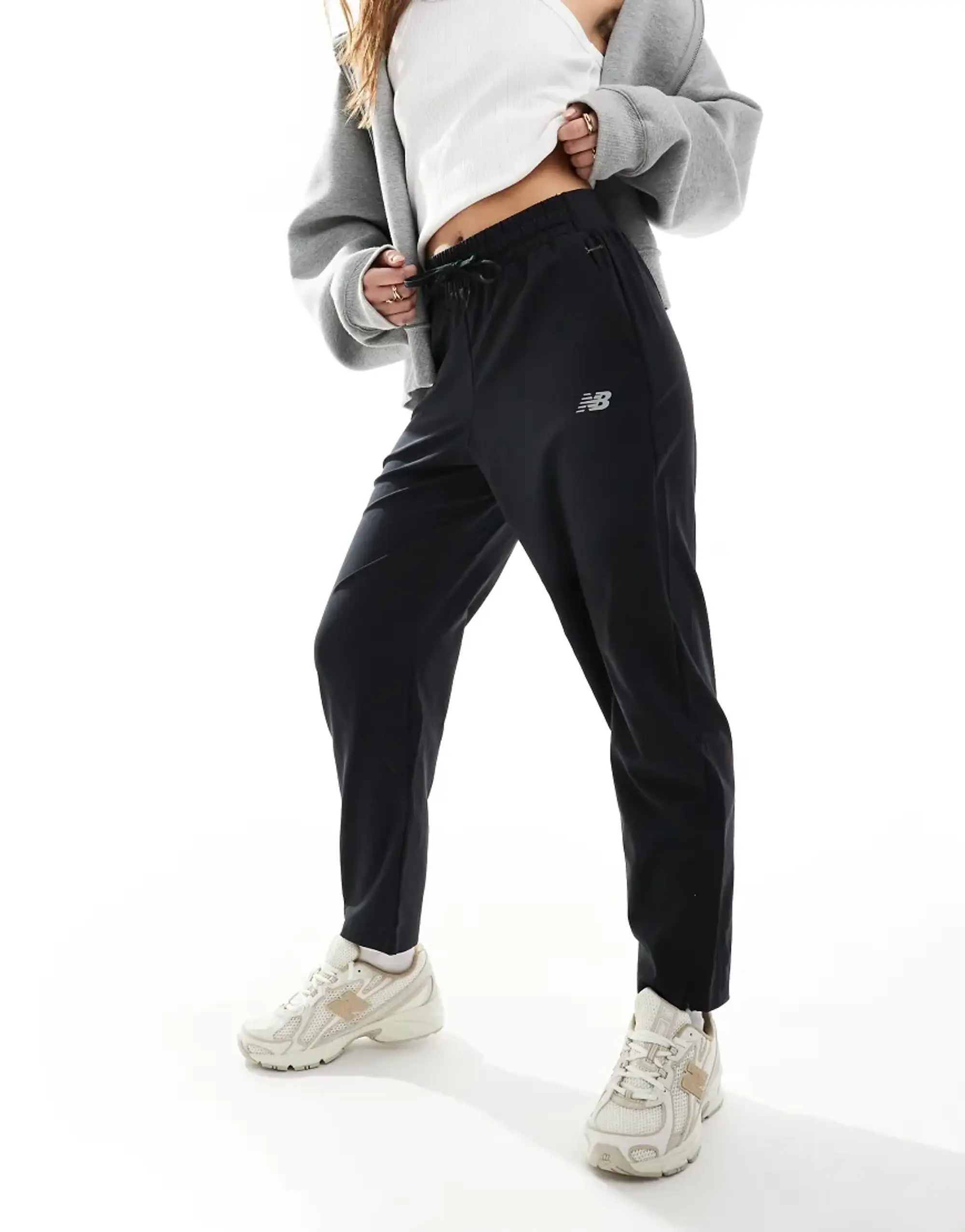 New Balance Sport Essentials Performance Woven Pant In Black-Grey