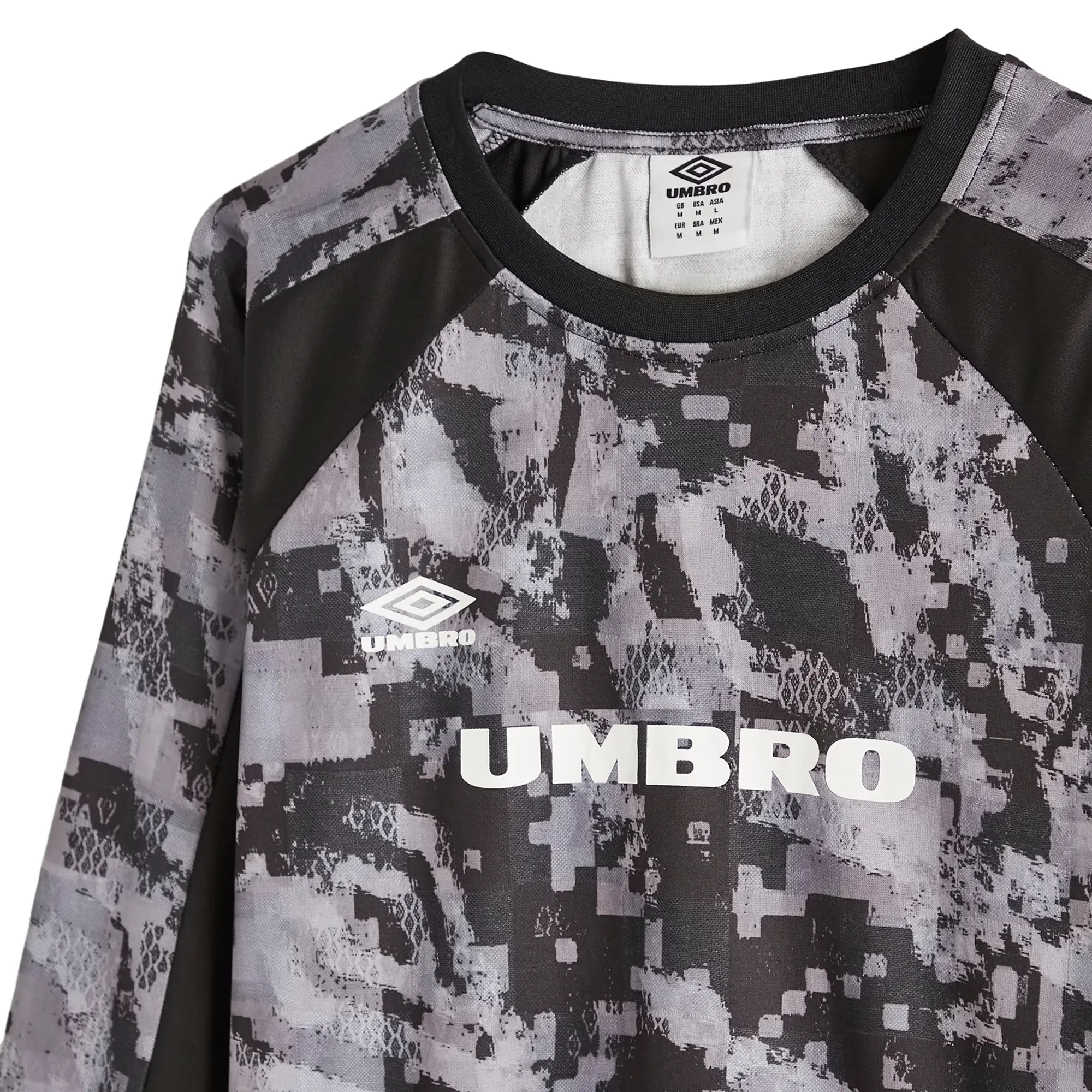 Umbro Taped Digi Long Sleeve Jersey Black Camo