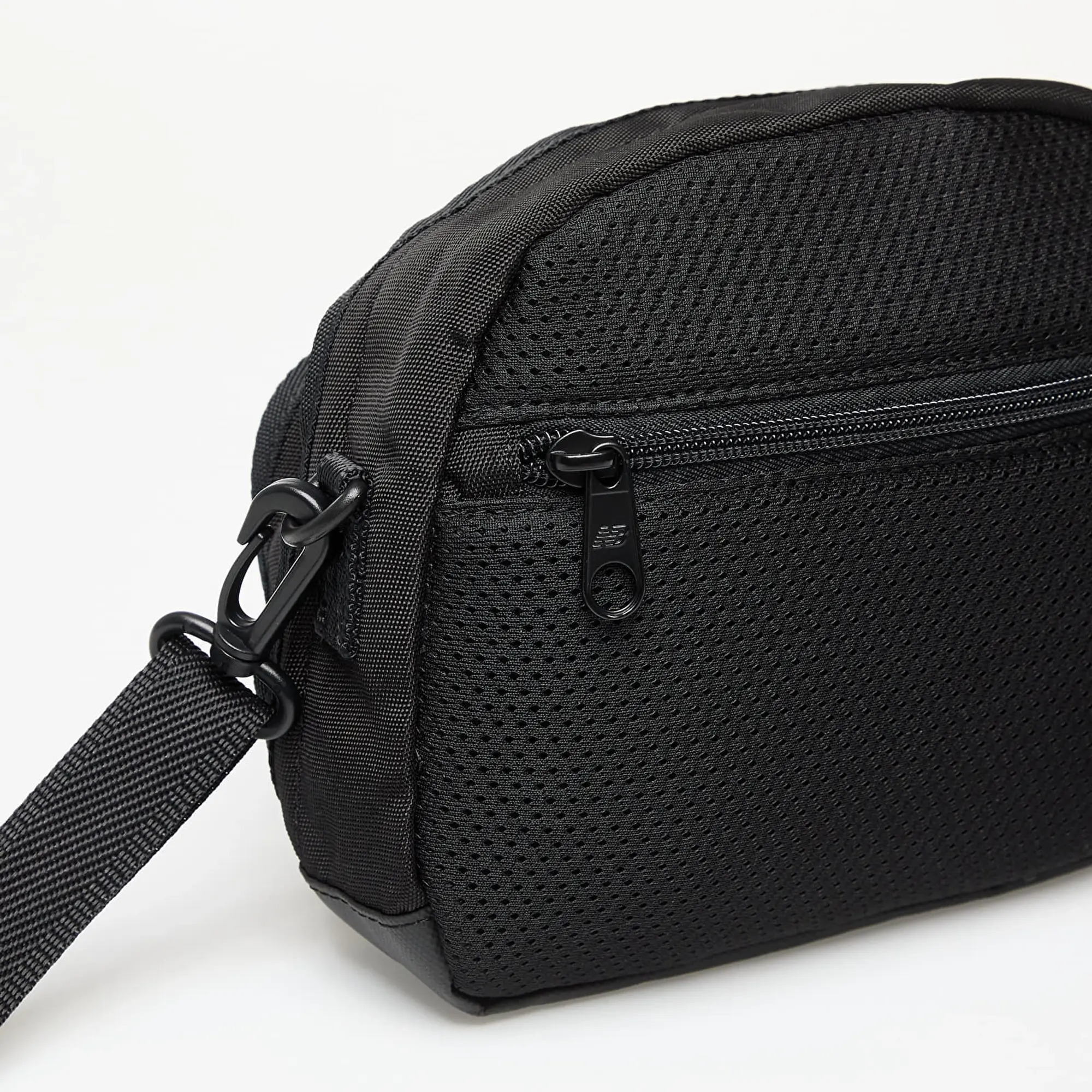 Waistbag New Balance Athletics Sling Bag Black Universal