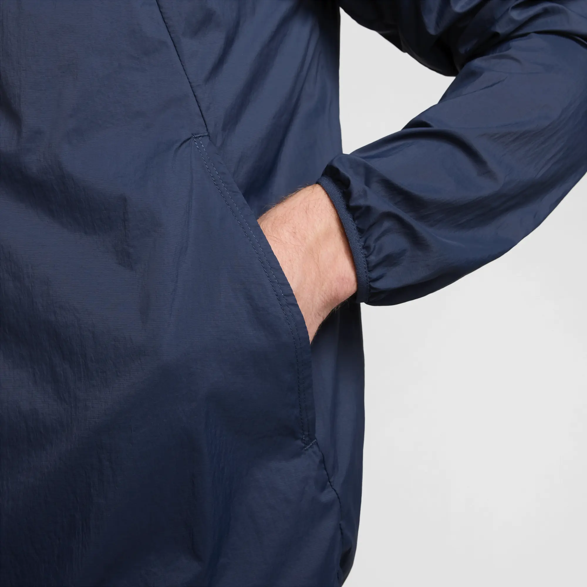 Nike Stride Men's Repel UV Running Jacket - Blue - Recycled Fibres