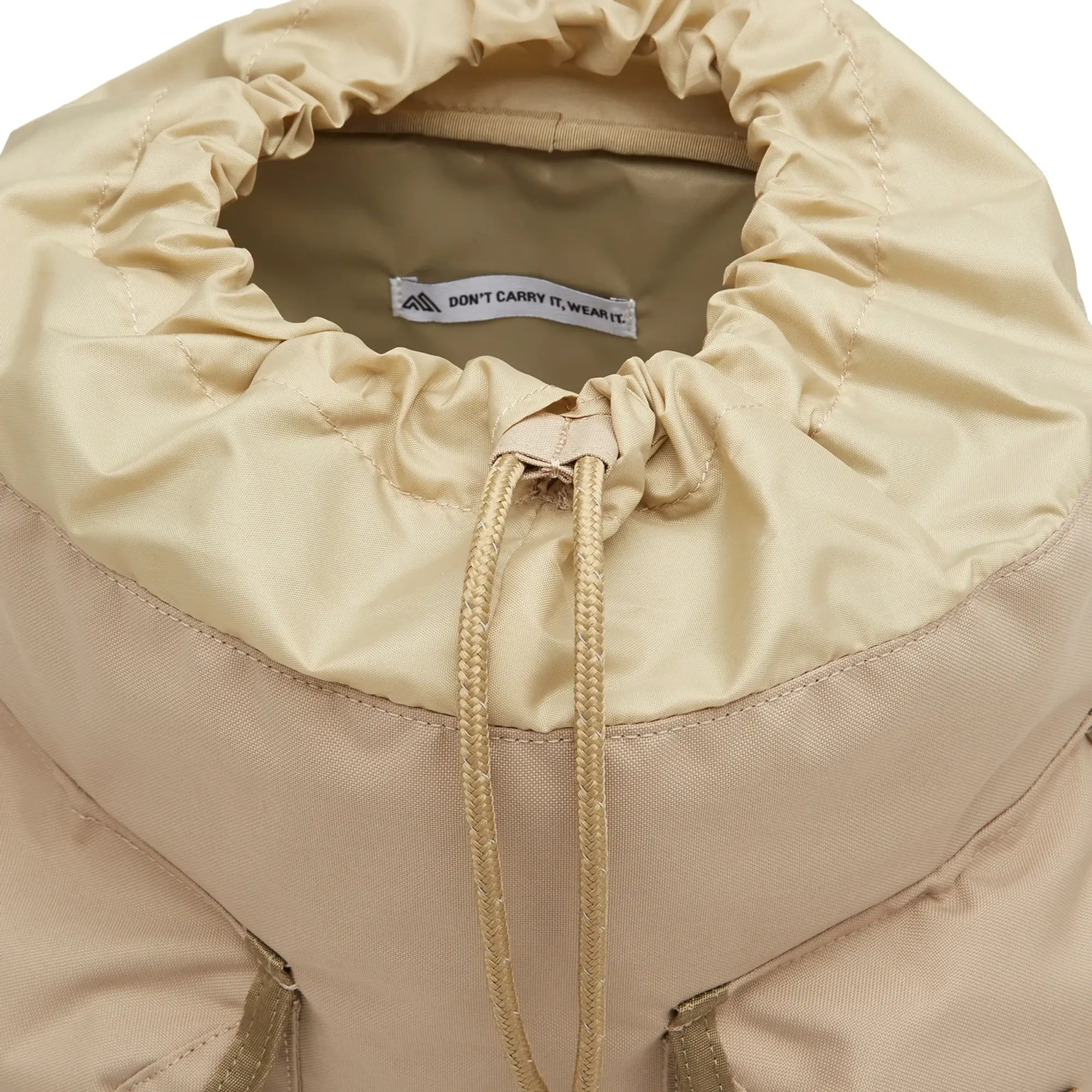 Gregory Jawbreaker Backpack - 25L Field Tan