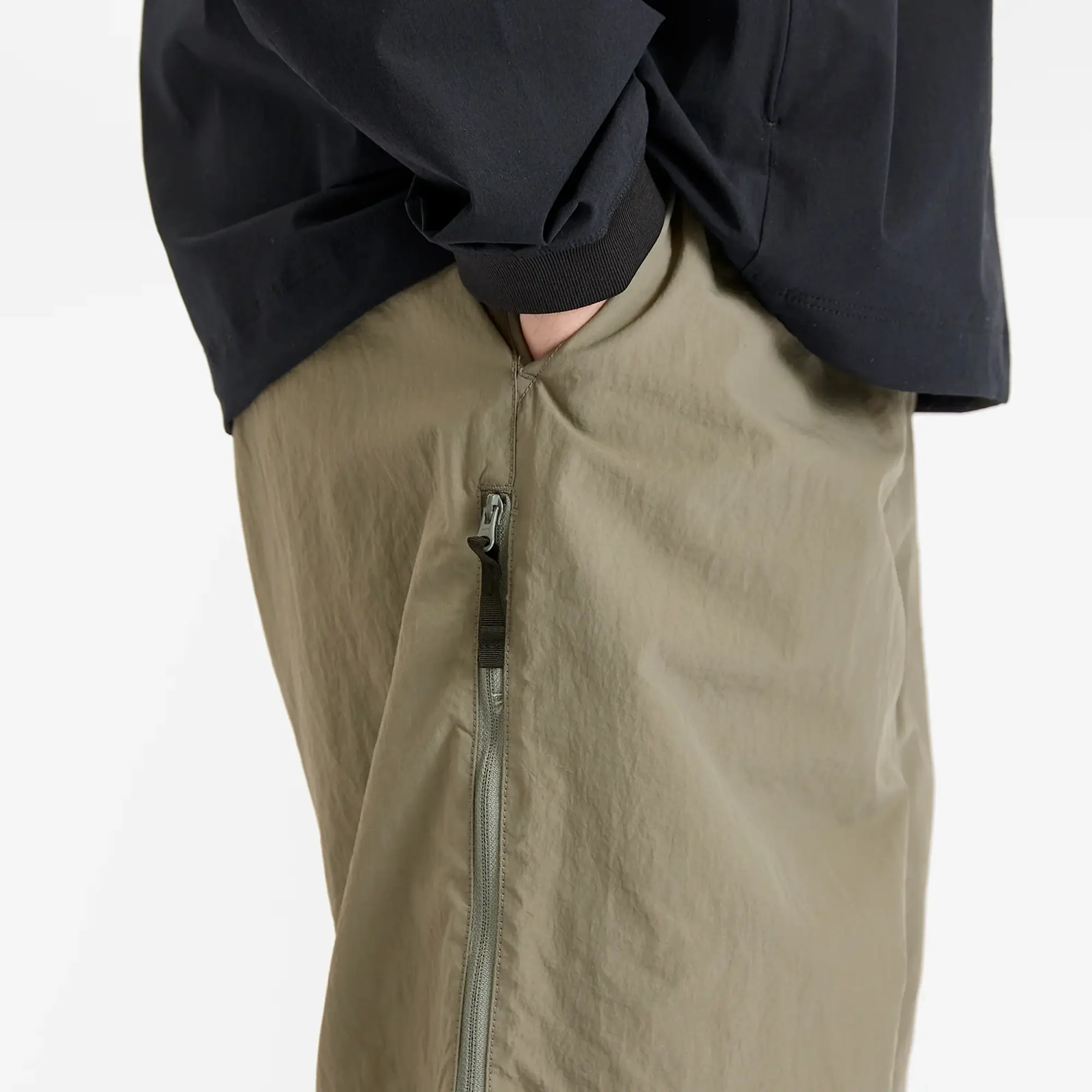 Snow Peak Men's Nylon Tussah Utility Storage Pants Light Olive