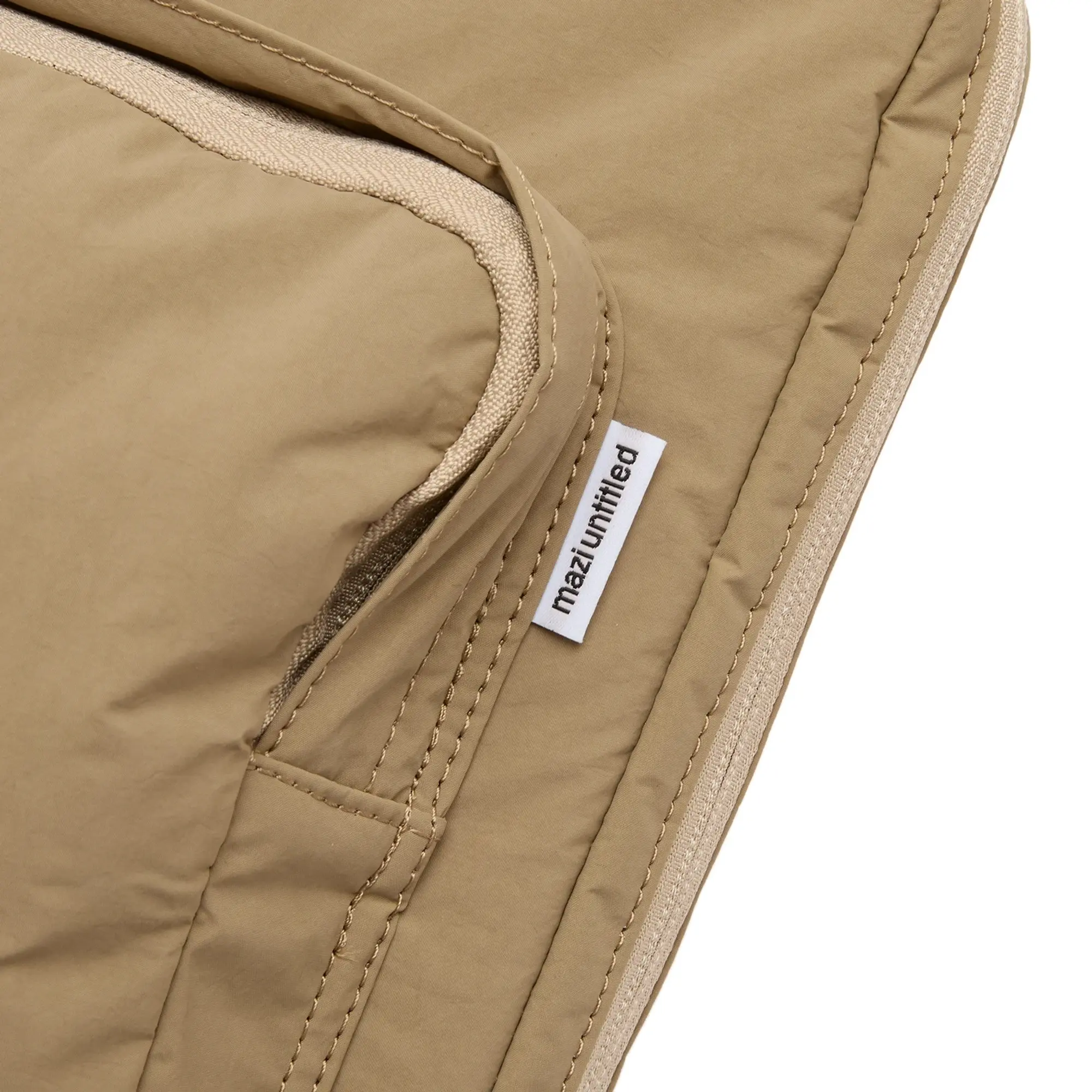 Mazi Untitled AM Case 02 Beige