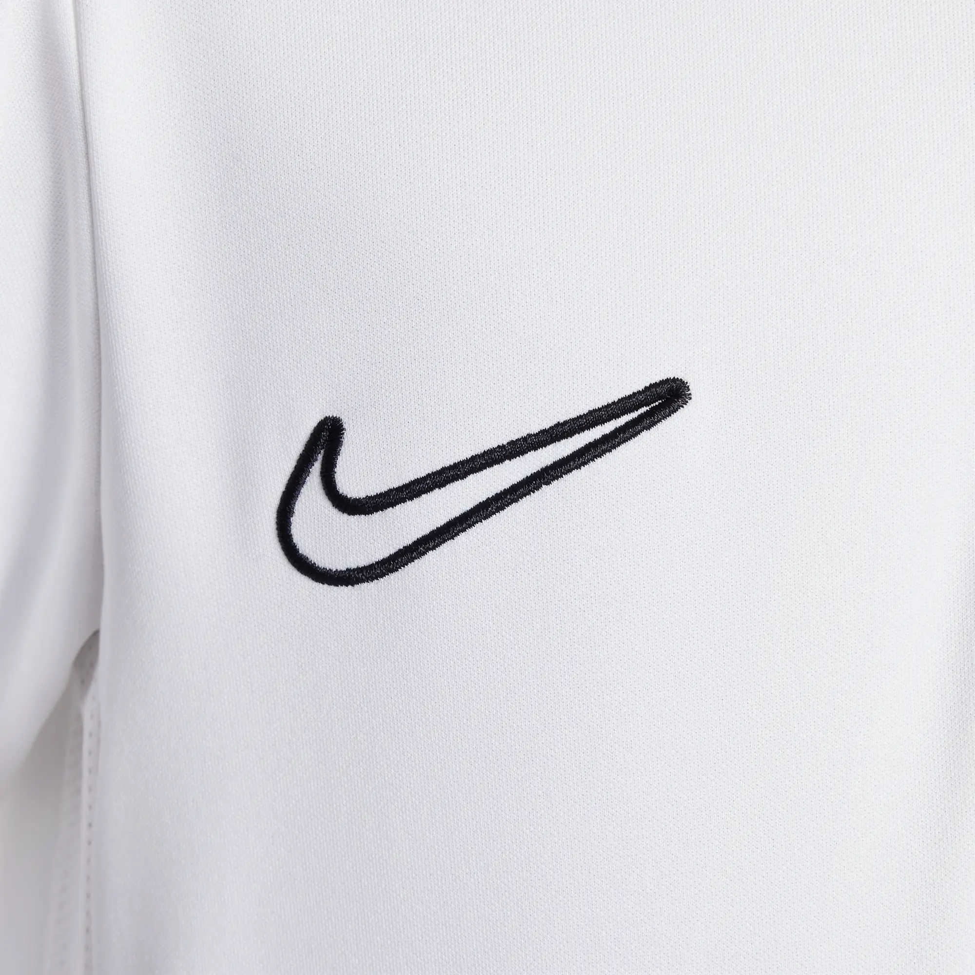 Nike Academy Older Kids' Dri-FIT Long-Sleeve 1/4-Zip Football Drill Top - White - Polyester