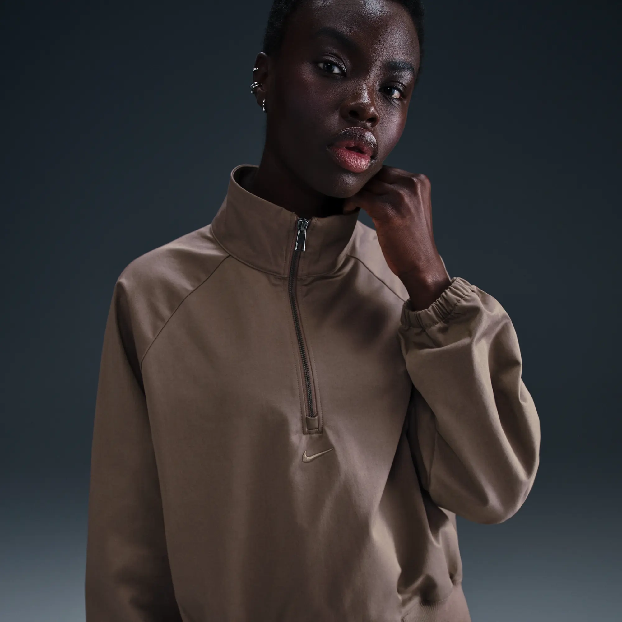 Nike Sportswear Collection Women's Oversized Twill 1/4-Zip Top - Brown - Cotton/Polyester/Elastane