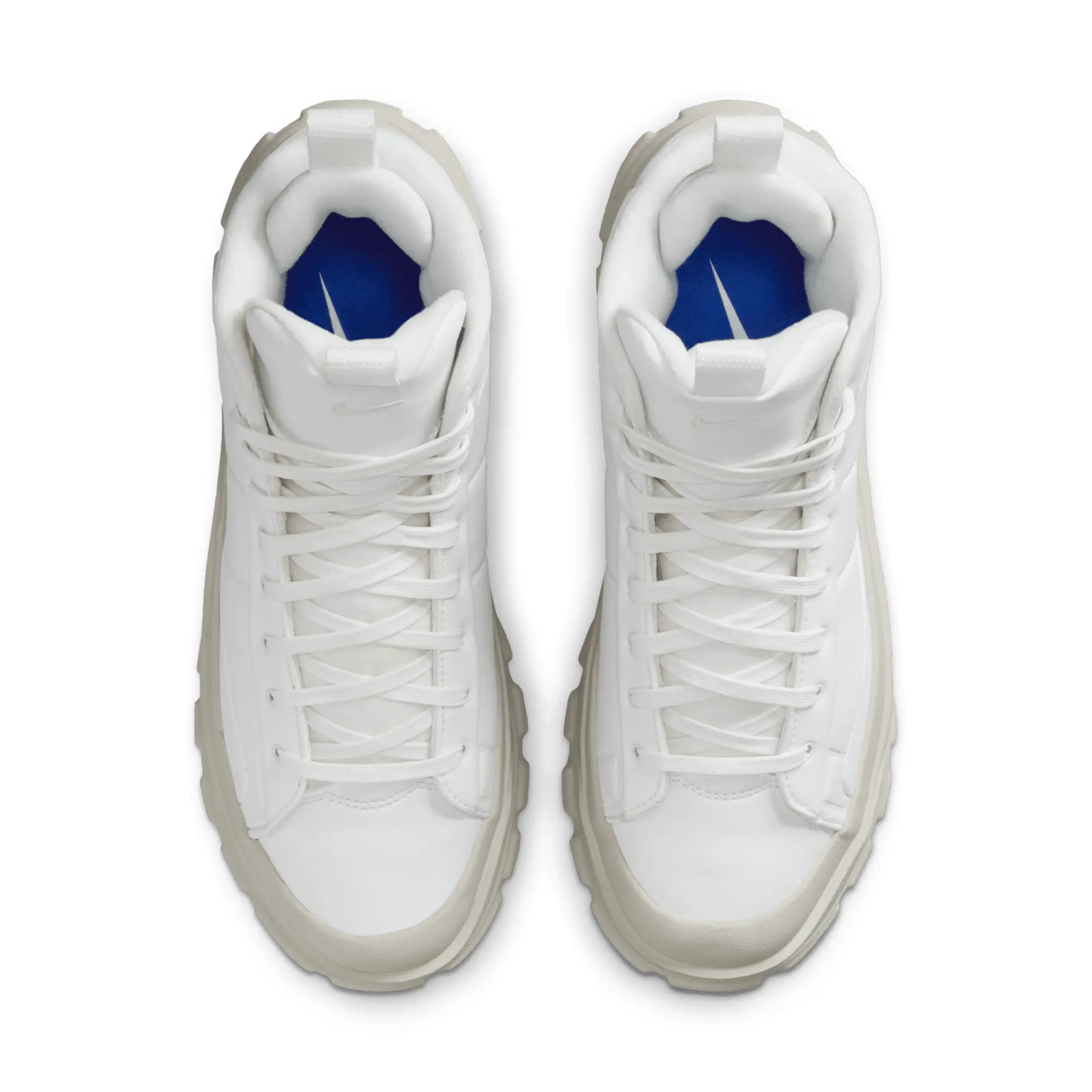 Nike Blazer Roam Mid Women's Winterized Shoes - White