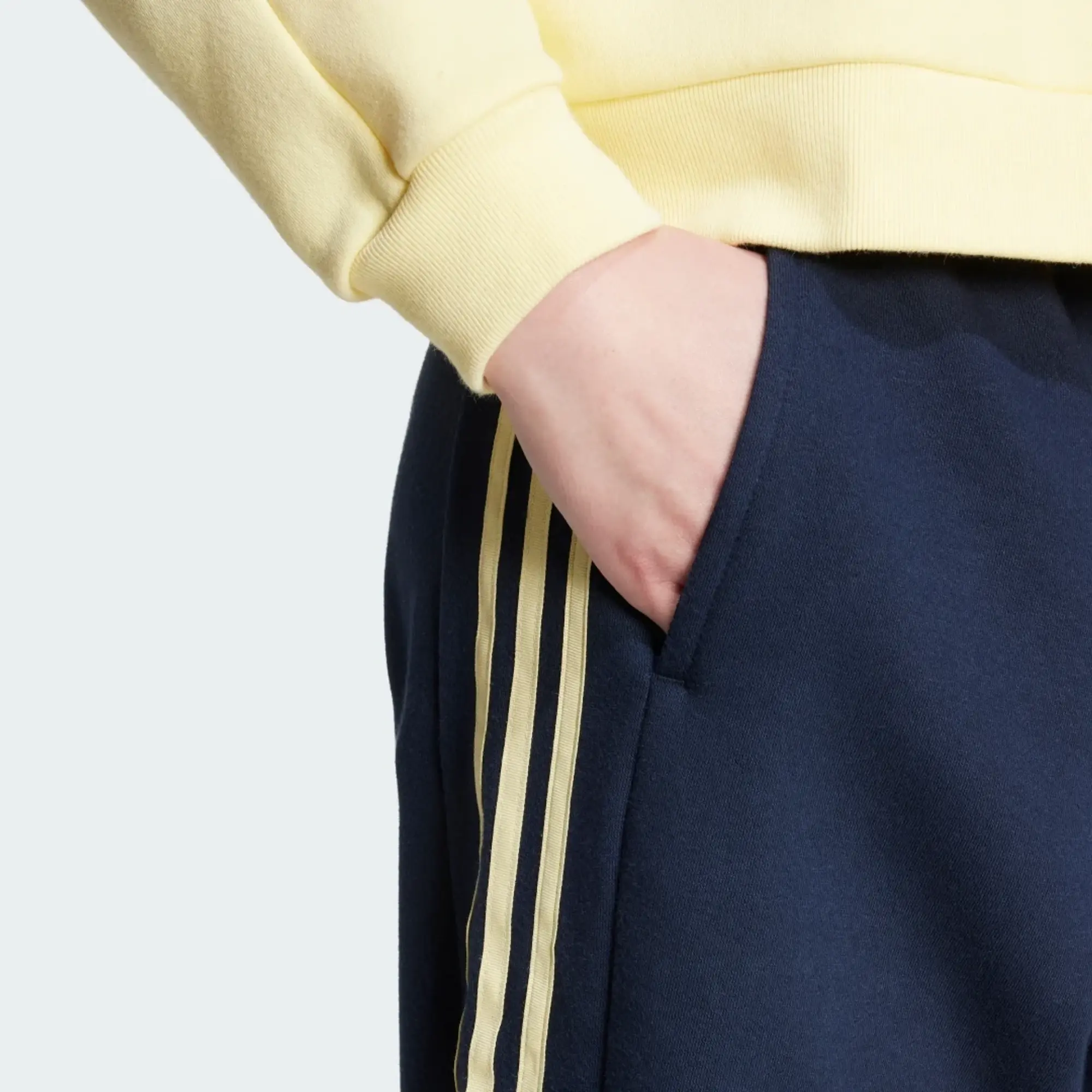 adidas Tiro Cut 3-Stripes Fleece Joggers