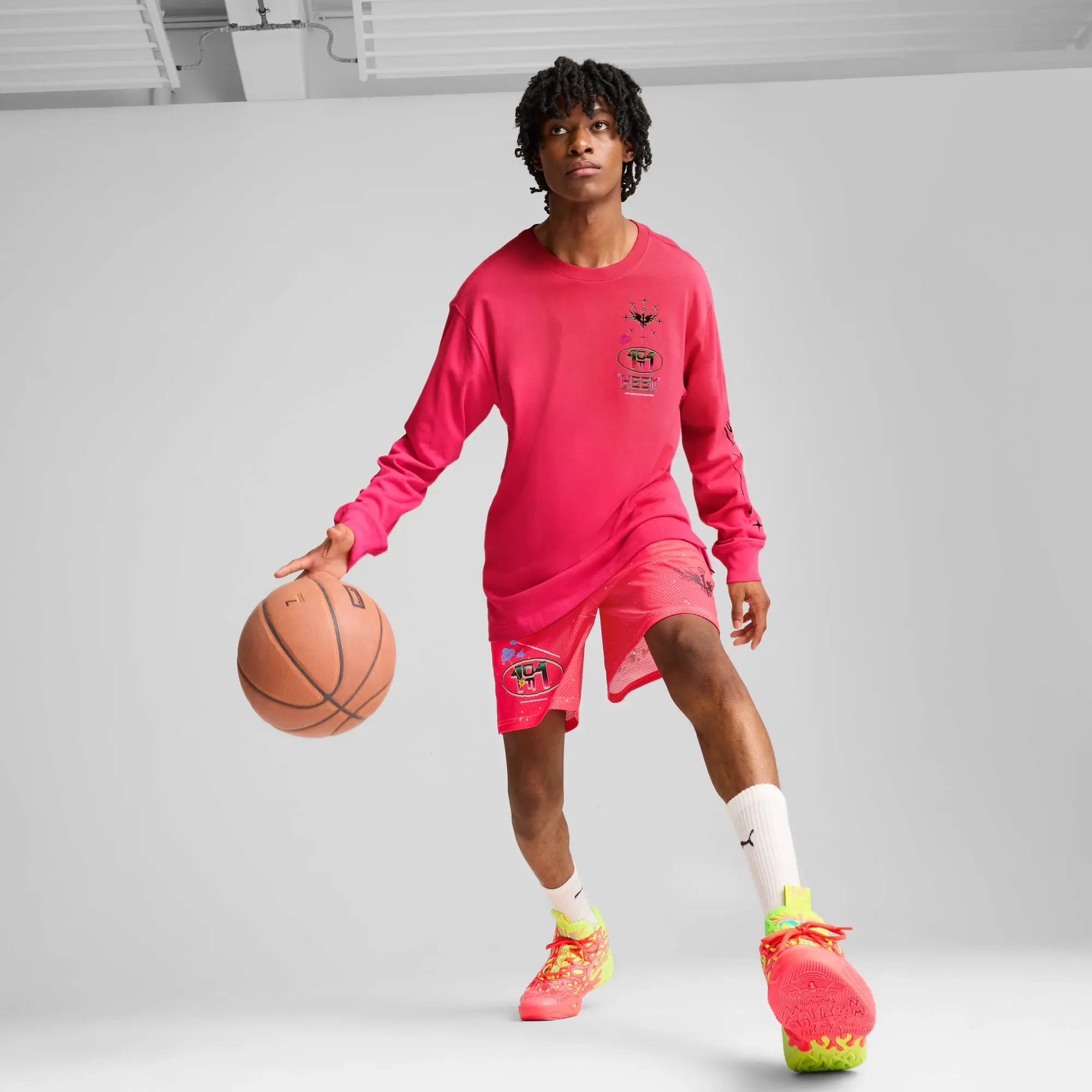 PUMA Melo 1Love Long Sleeve Basketball T-Shirt Men, Pink Alert