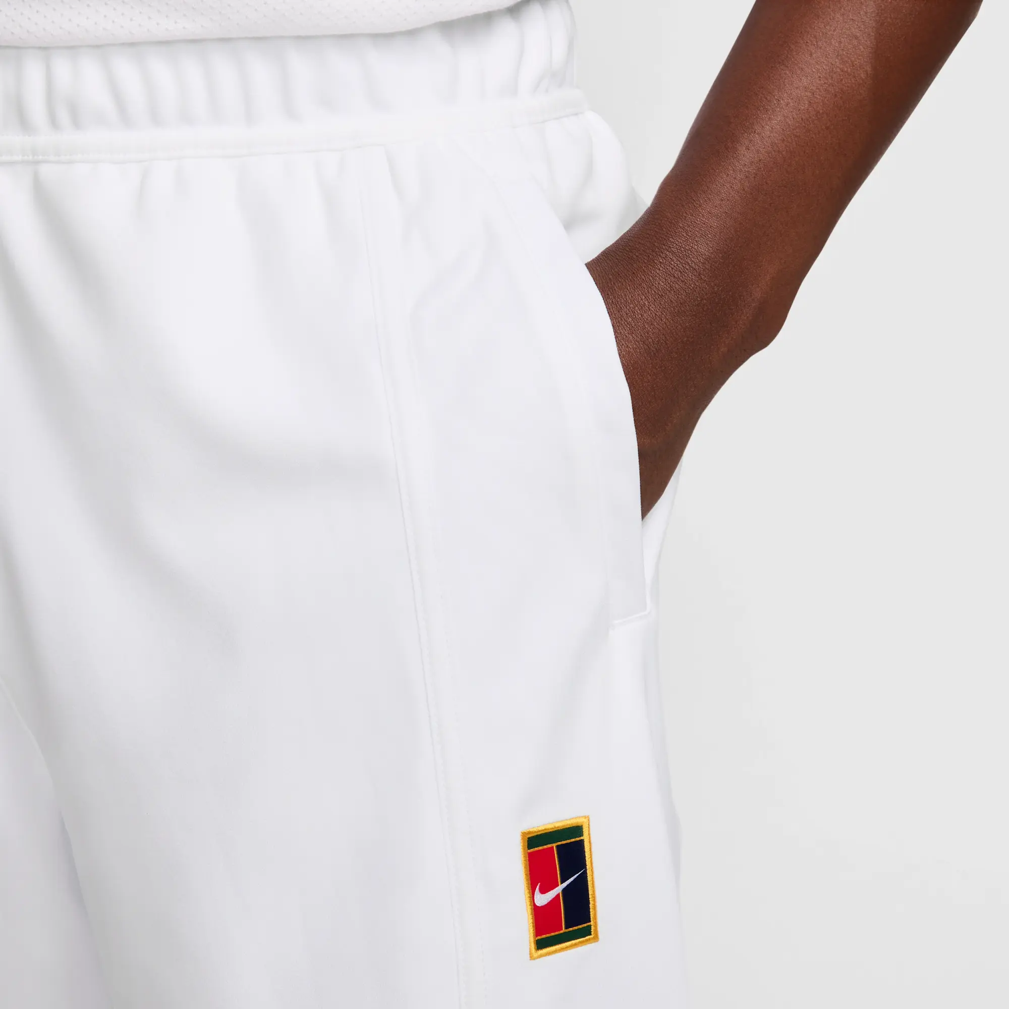 NikeCourt Heritage Men's Tennis Trousers - White - Polyester