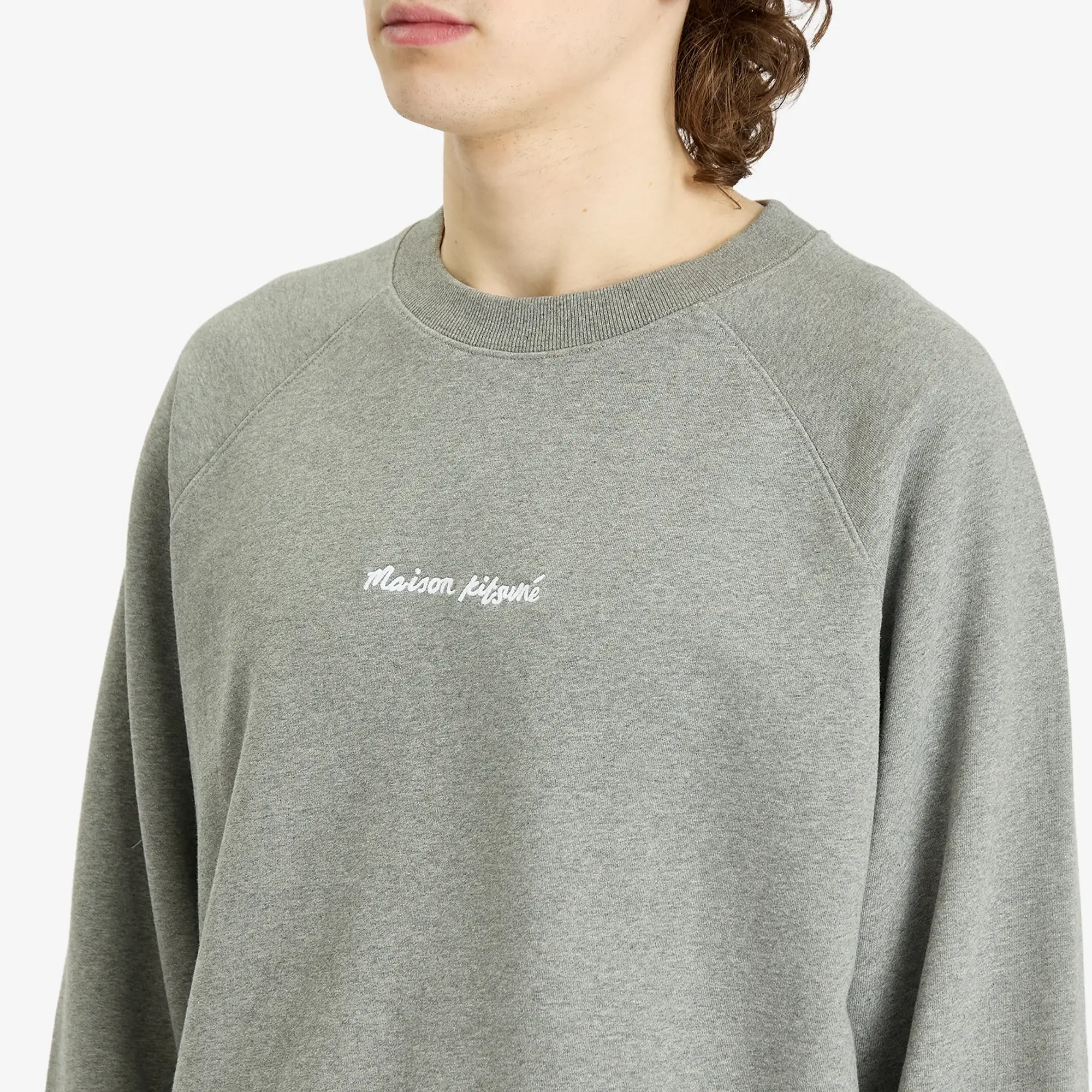 Maison Kitsuné Maison Kitsune Embroidery Oversize Raglan Crew Sweatshirt Medium Grey Melange