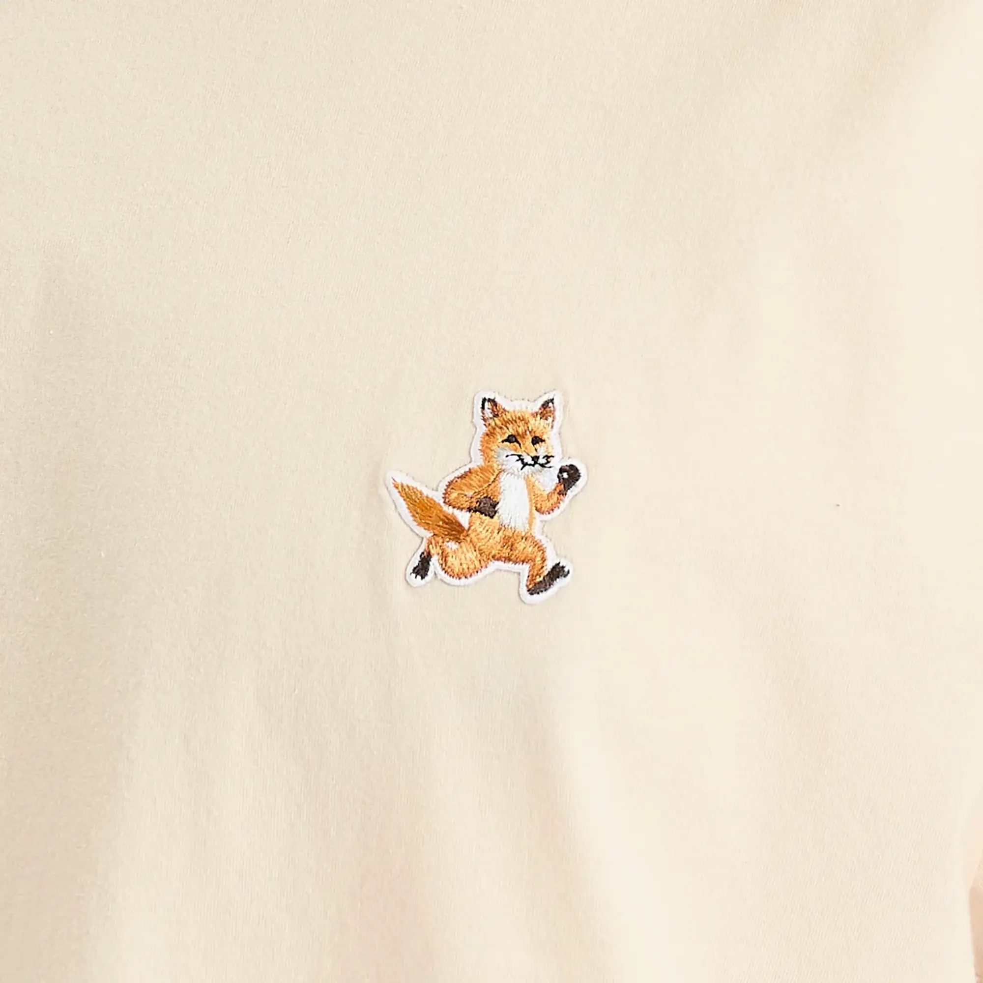 Maison Kitsuné Maison Kitsune Speedy Fox Patch Comfort T-Shirt Warm Stone