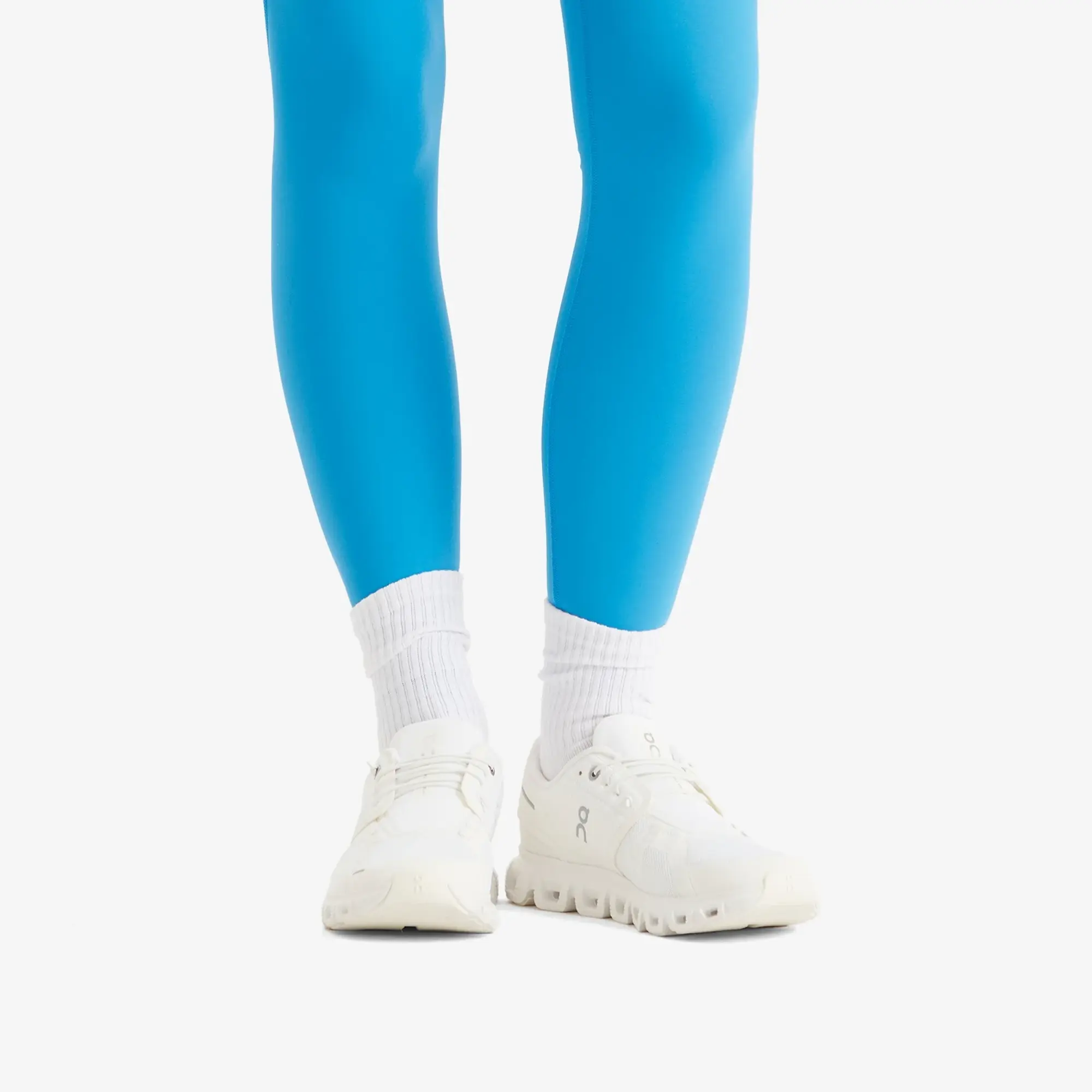 ON Women's Cloud 6 Sneaker White/White