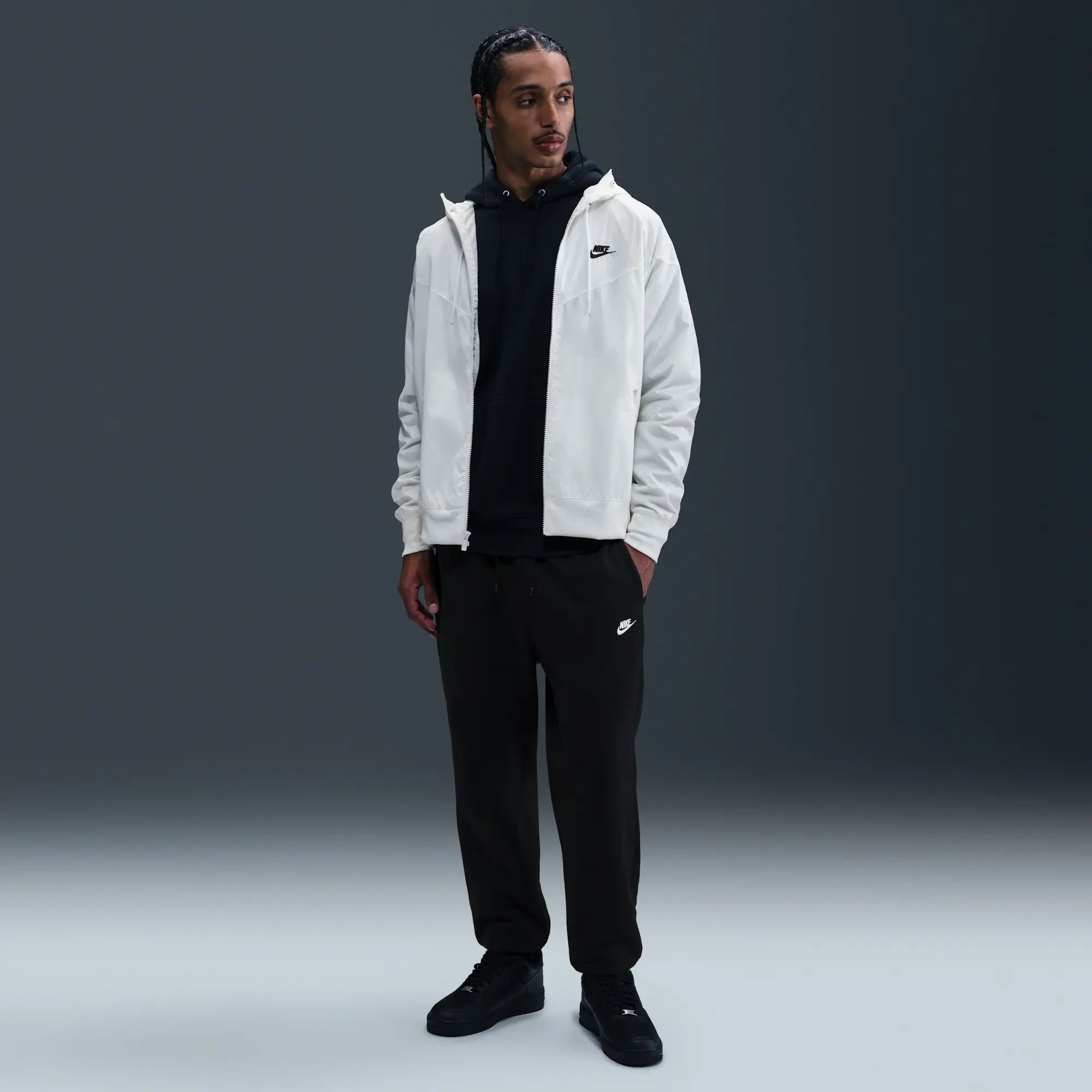 Nike Club Men's Joggers - Black - Cotton/Polyester