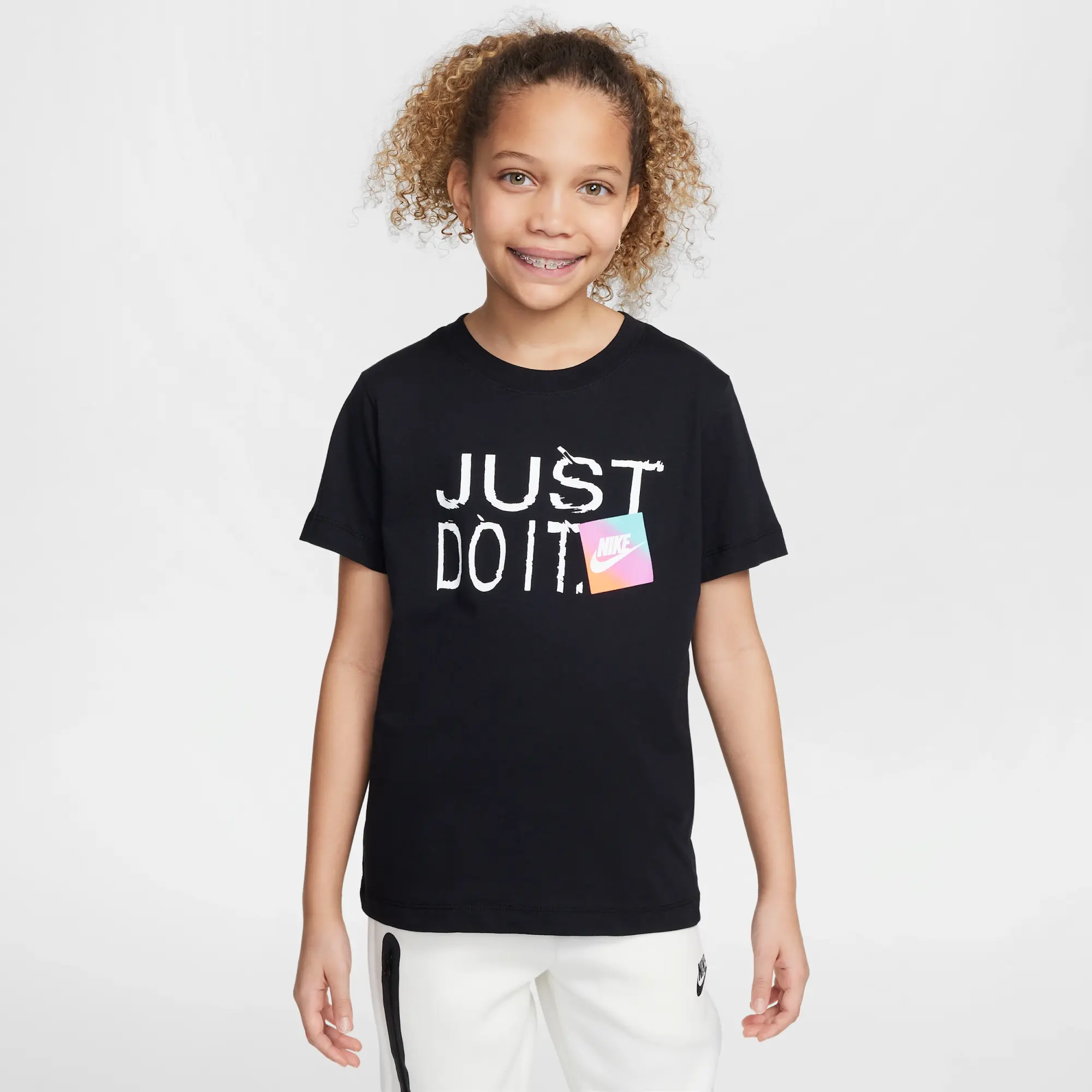 Nike Sportswear Older Kids' T-Shirt - Black - Cotton