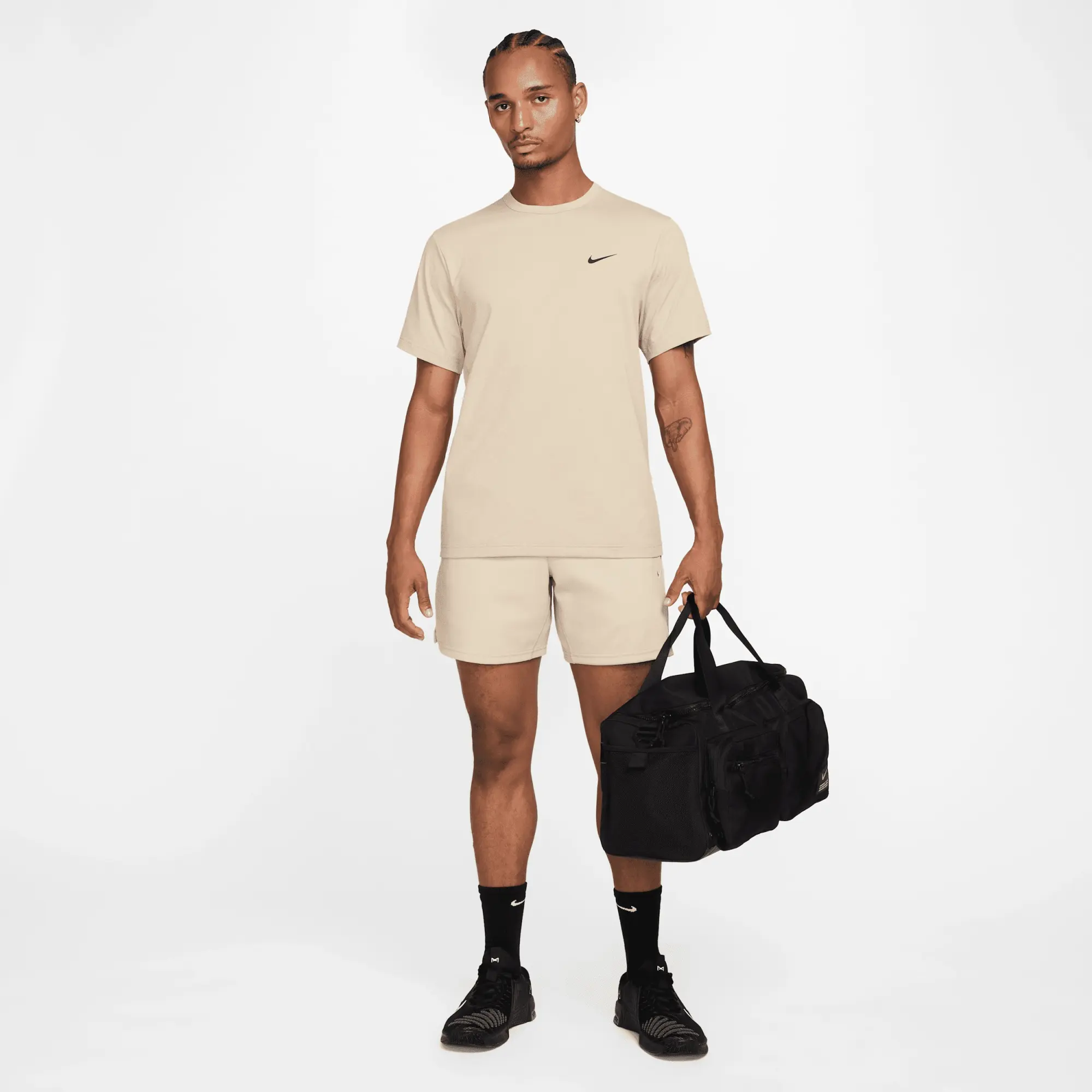 Nike Hyverse Men's Dri-FIT UV Short-sleeve Versatile Top - Brown - Polyester