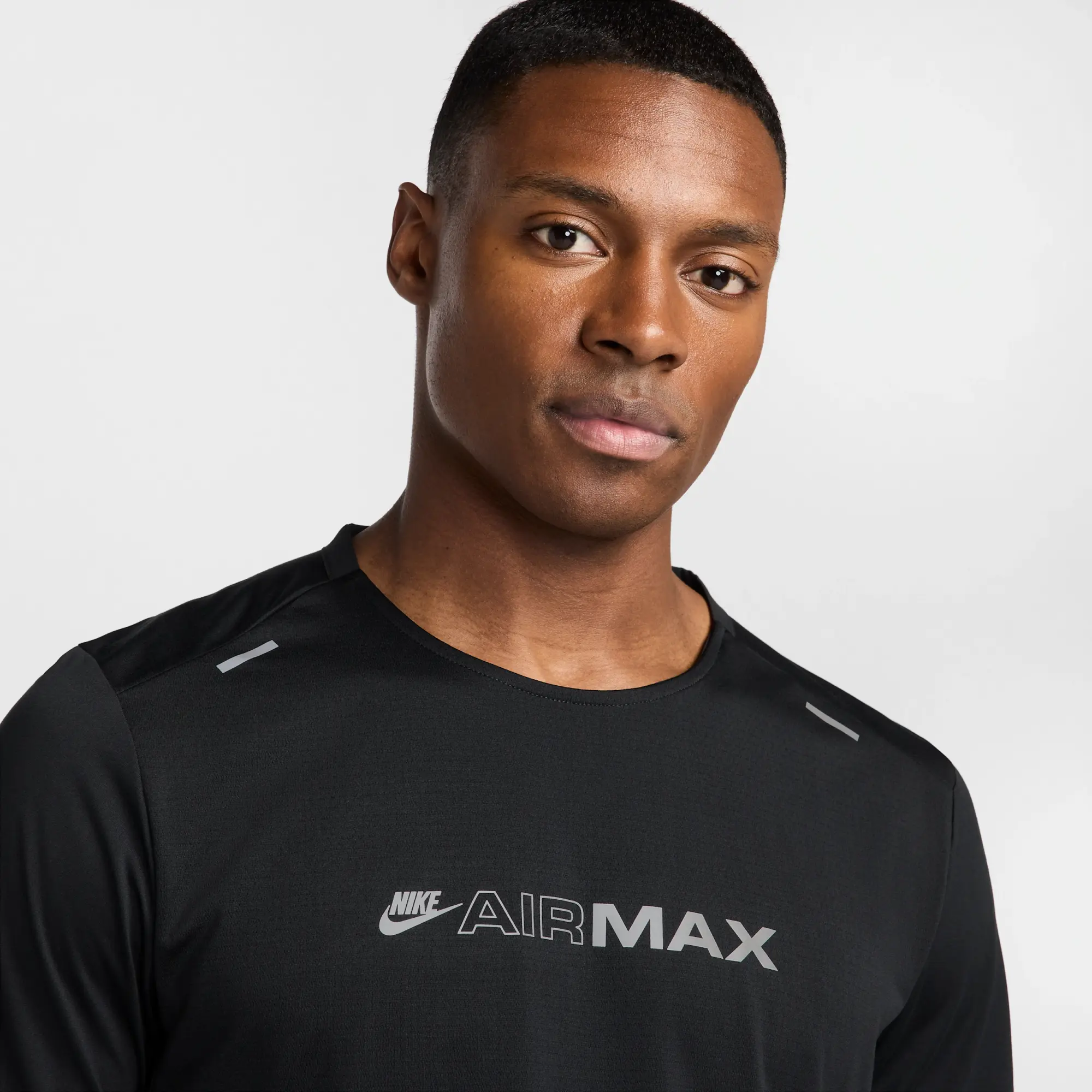 Nike Air Max Men's Dri-FIT T-Shirt - Black - Polyester