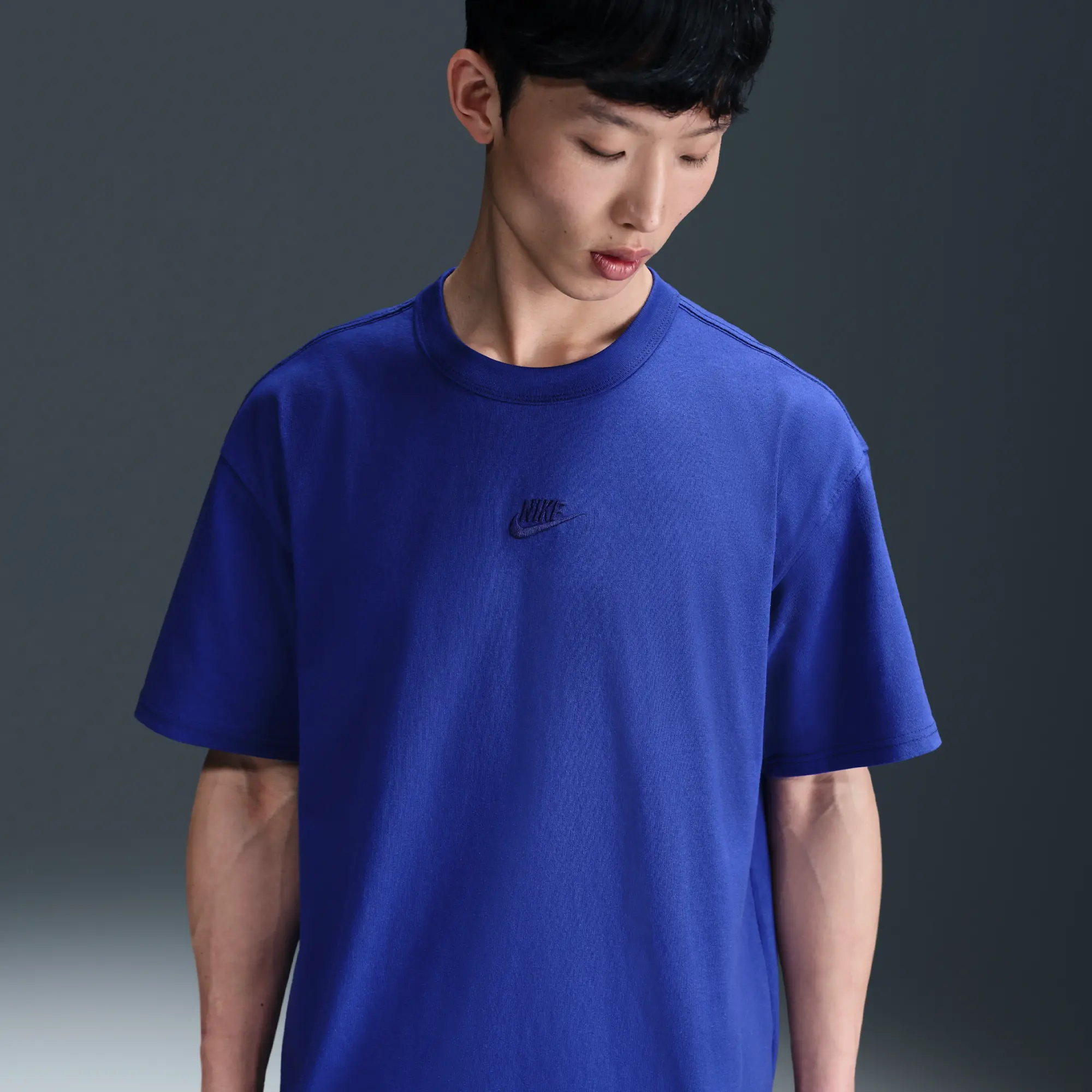 Nike Sportswear Premium Essentials Men's T-Shirt - Purple - Cotton