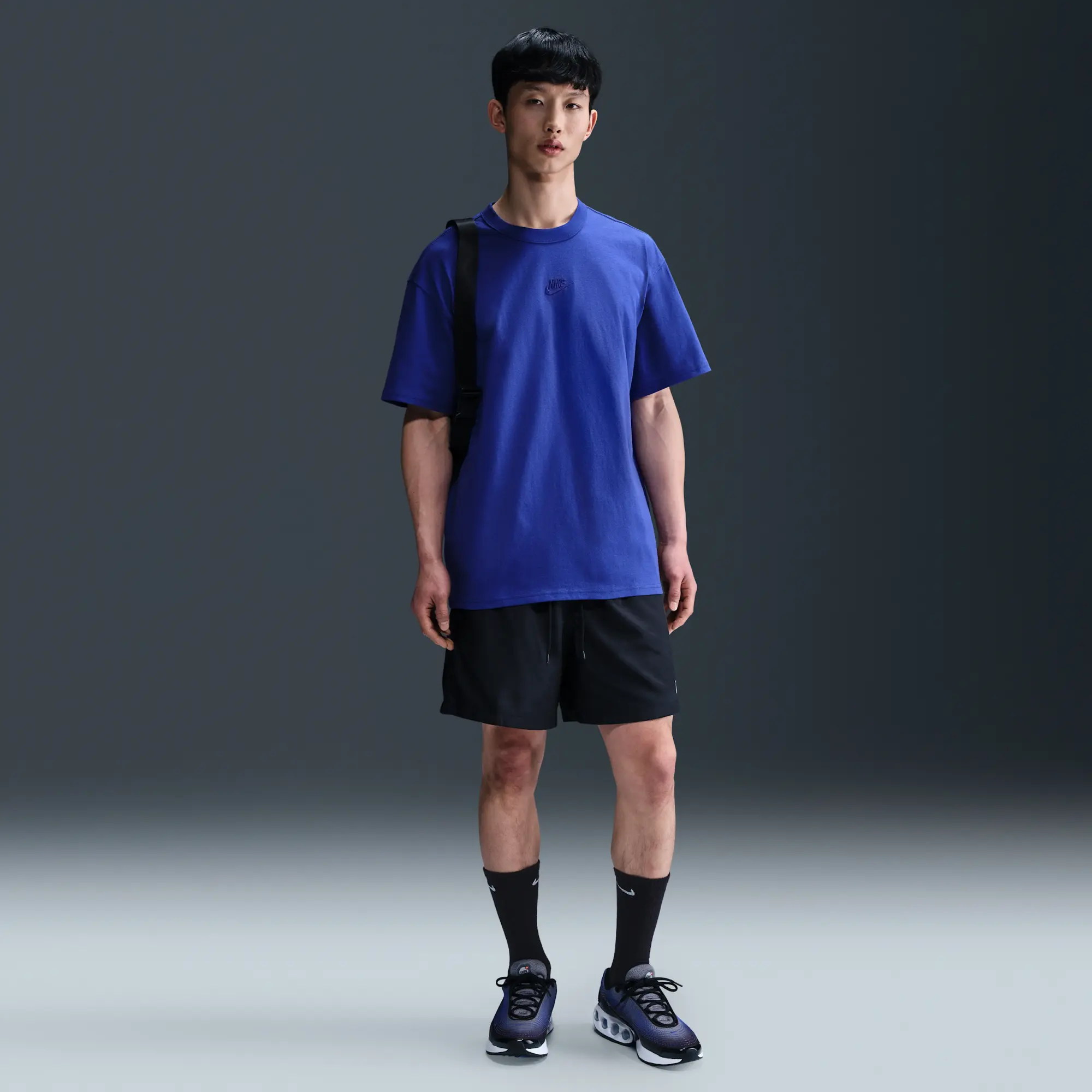 Nike Sportswear Premium Essentials Men's T-Shirt - Purple - Cotton