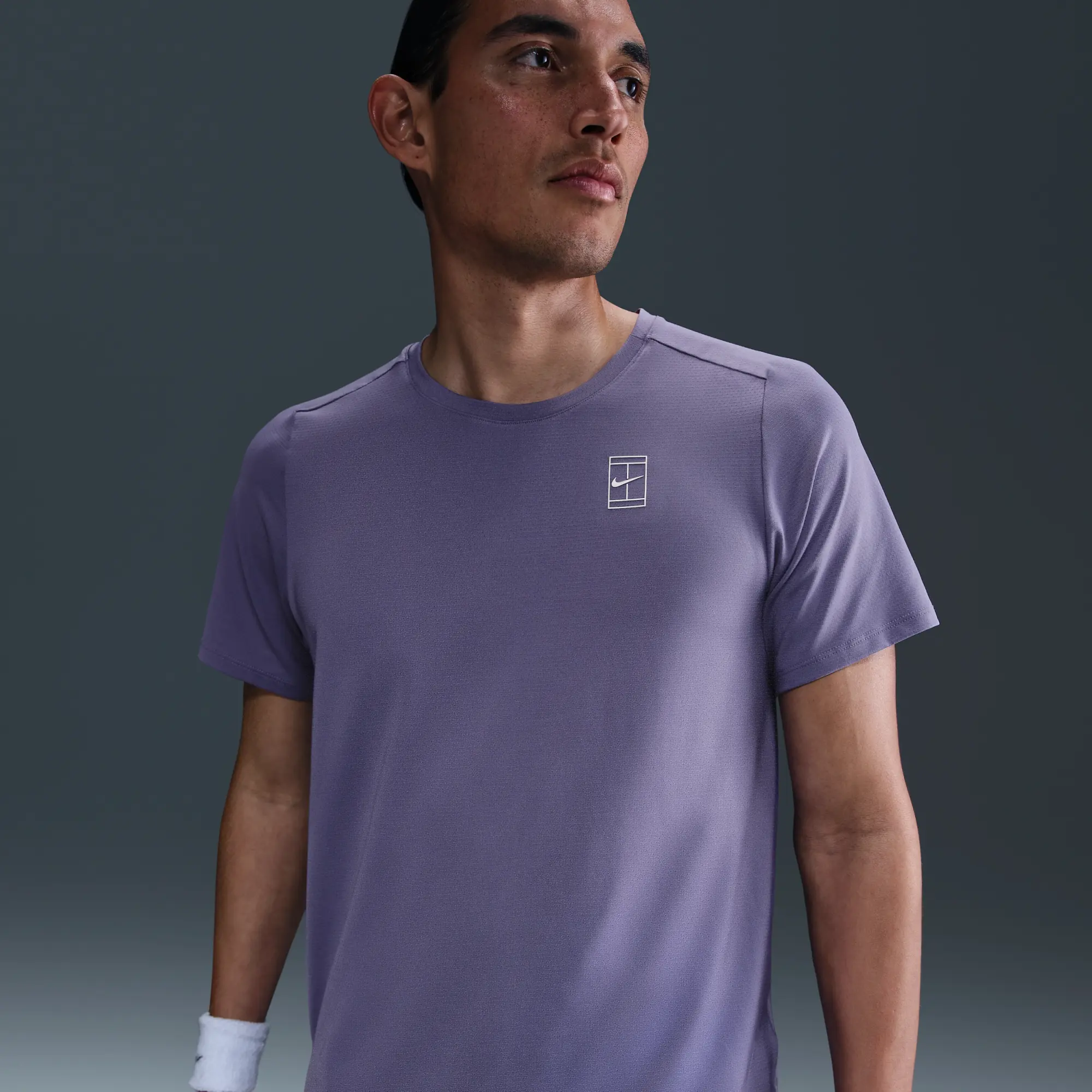 NikeCourt Advantage Men's Top - Purple - Polyester/Elastane